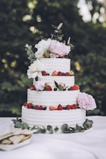 Wedding cake with strawberries and flowers. From Copenhagen, Denmark