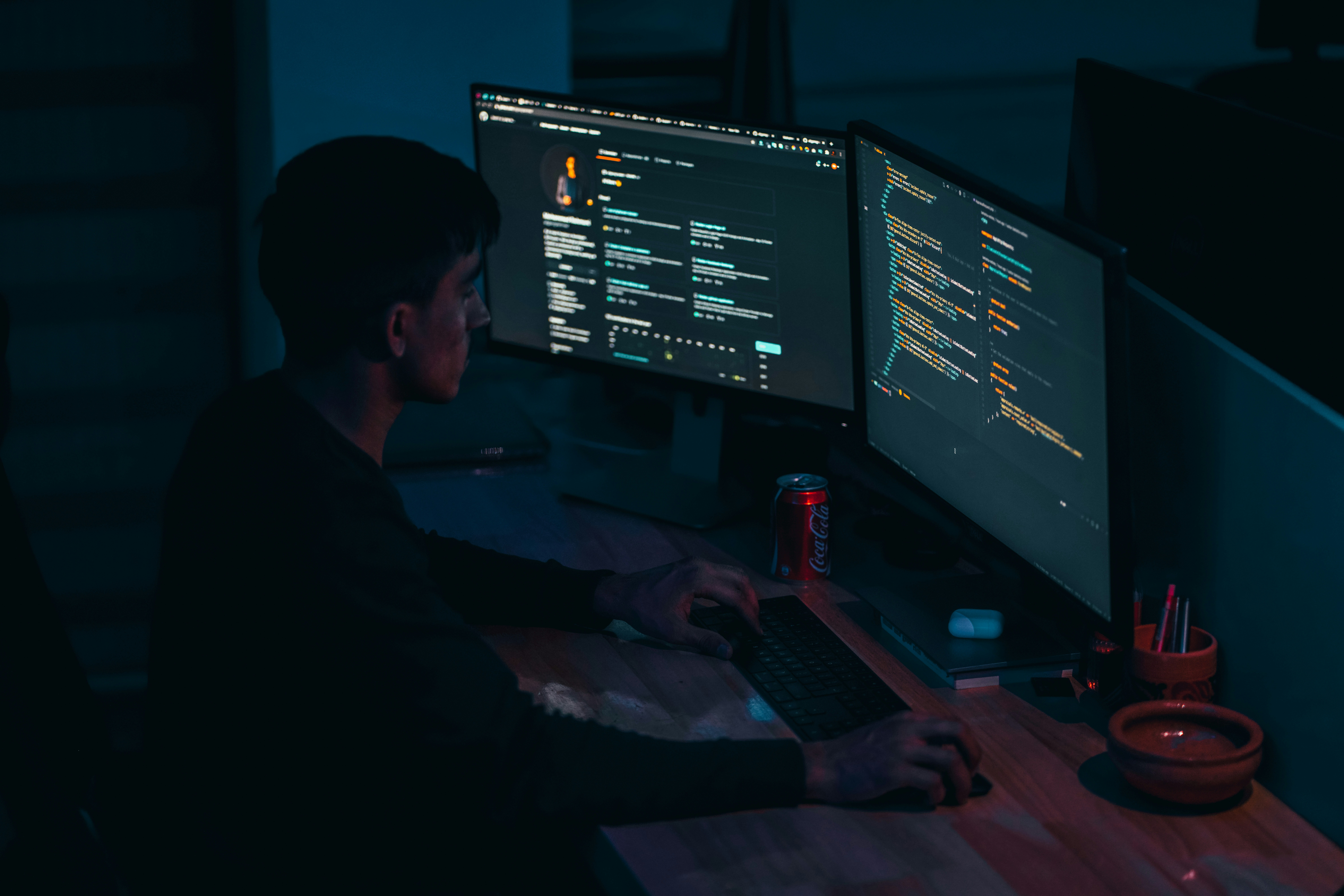 Fragmented Toolchains and the Hidden Productivity Tax: Quantifying Cognitive Load in Modern DevOps Environments