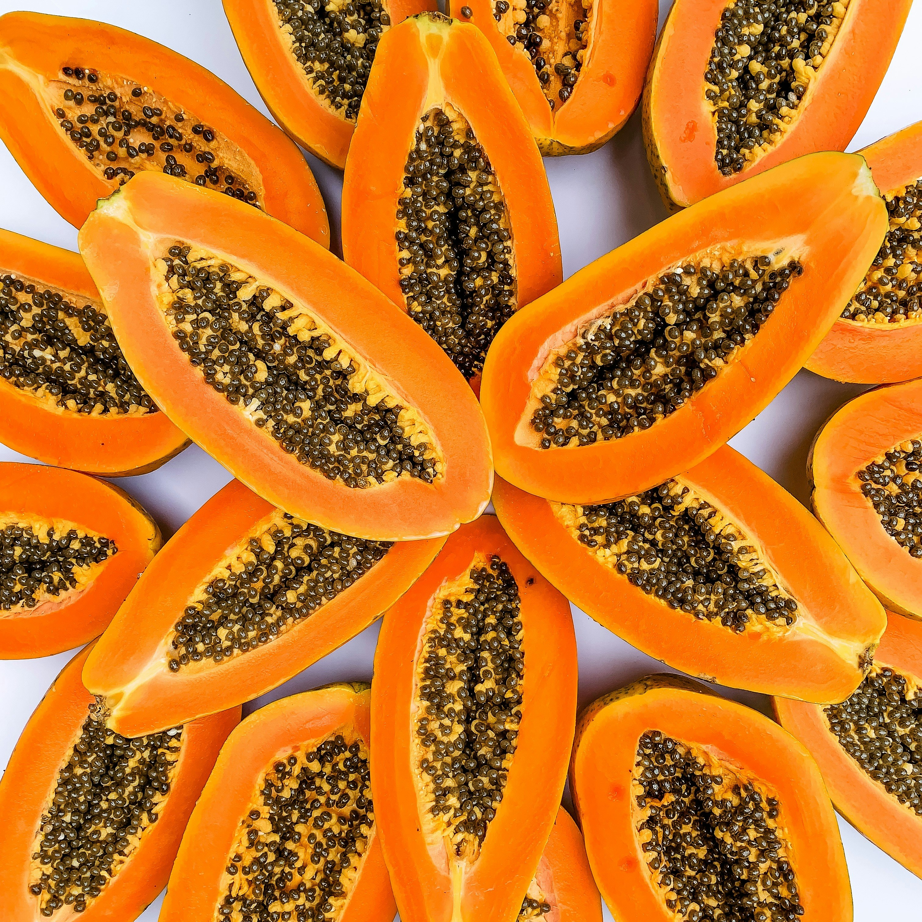 18 Amazing Health Benefits of Papaya (Pawpaw)