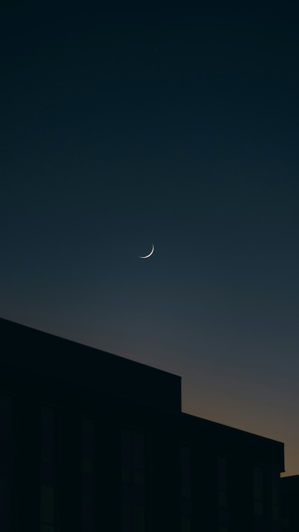 the moon and venus in the night sky
