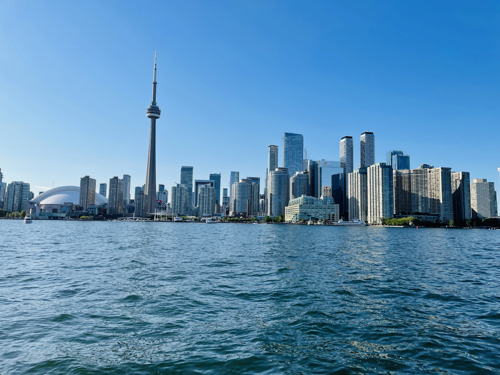 Toronto Islands Ferry Escape in Toronto – outdoors experience
