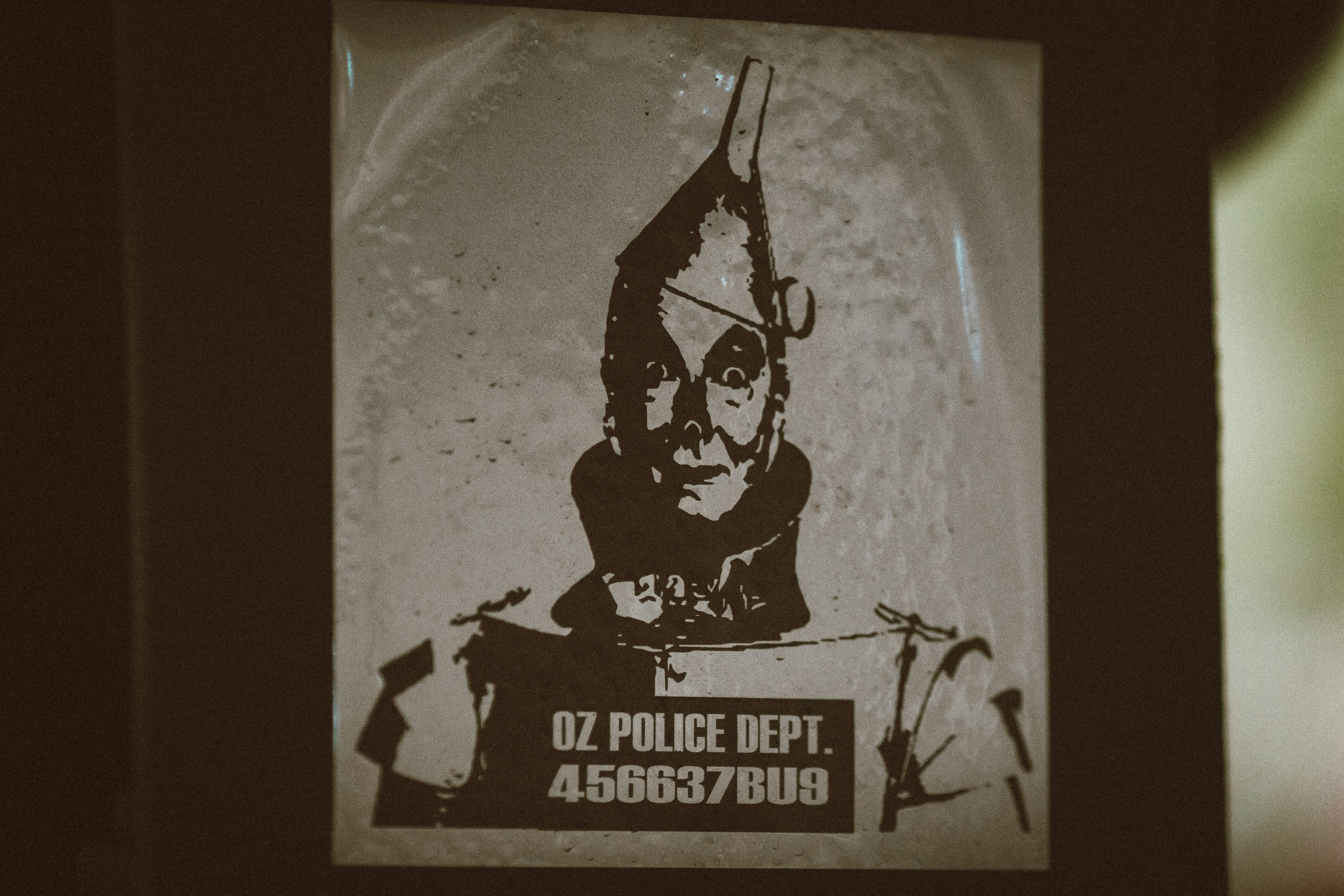 a picture of a man with a hat and glasses