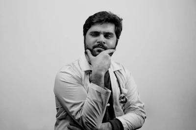Dr. Marcelo Soares — CRM 11647-PE — angiologia e cirurgia vascular