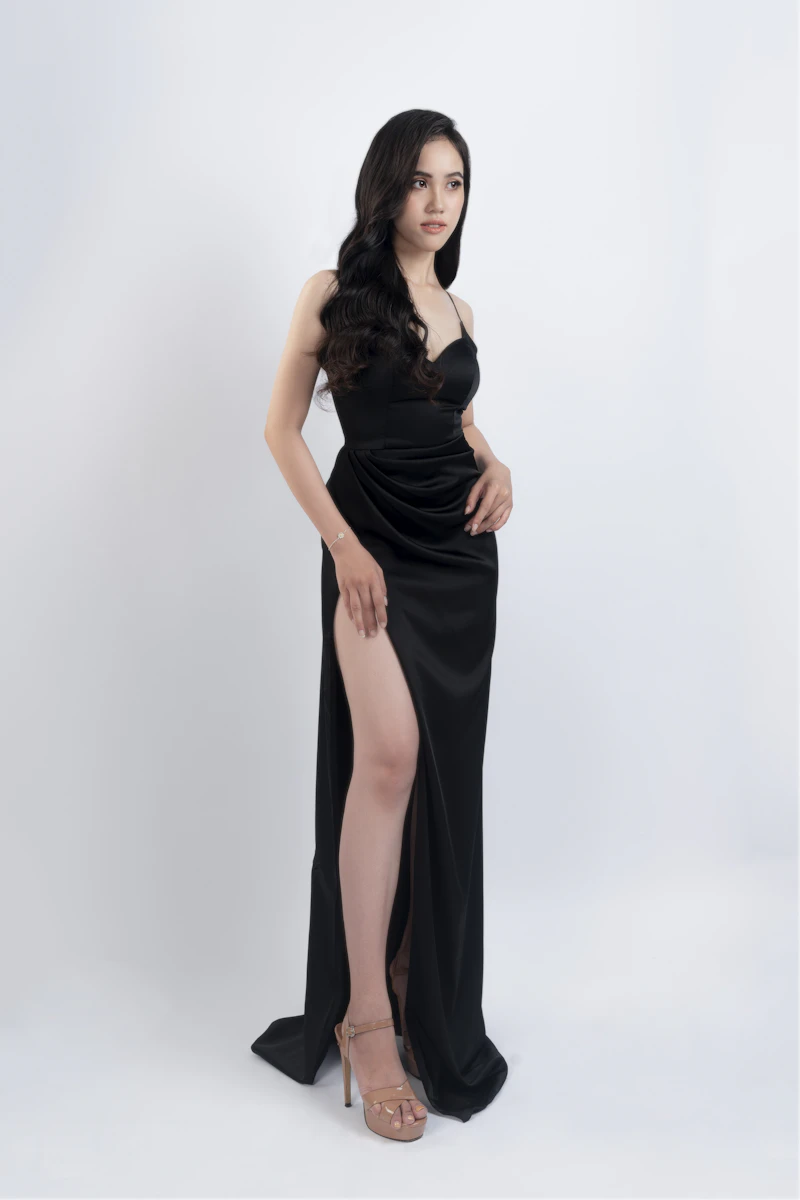 Vestido Negro Elegante