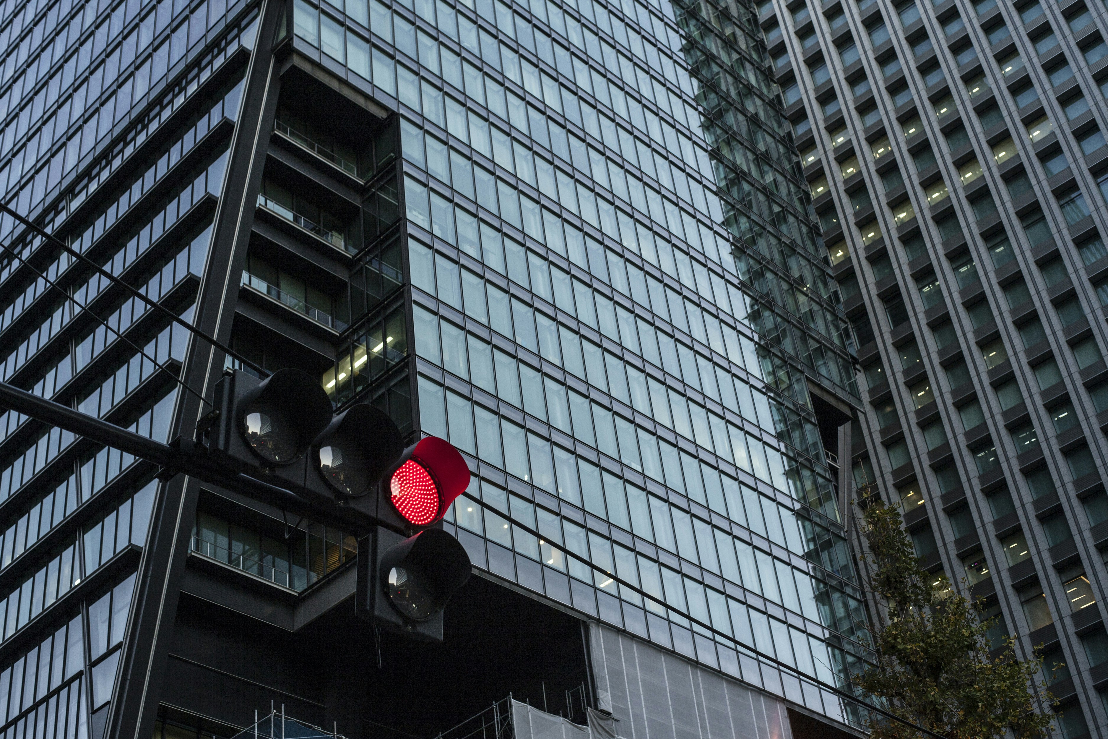 Регулювання, деривативи допомагають традиційним фінансовим установам переходити в криптовалюту, кажуть учасники панелі.