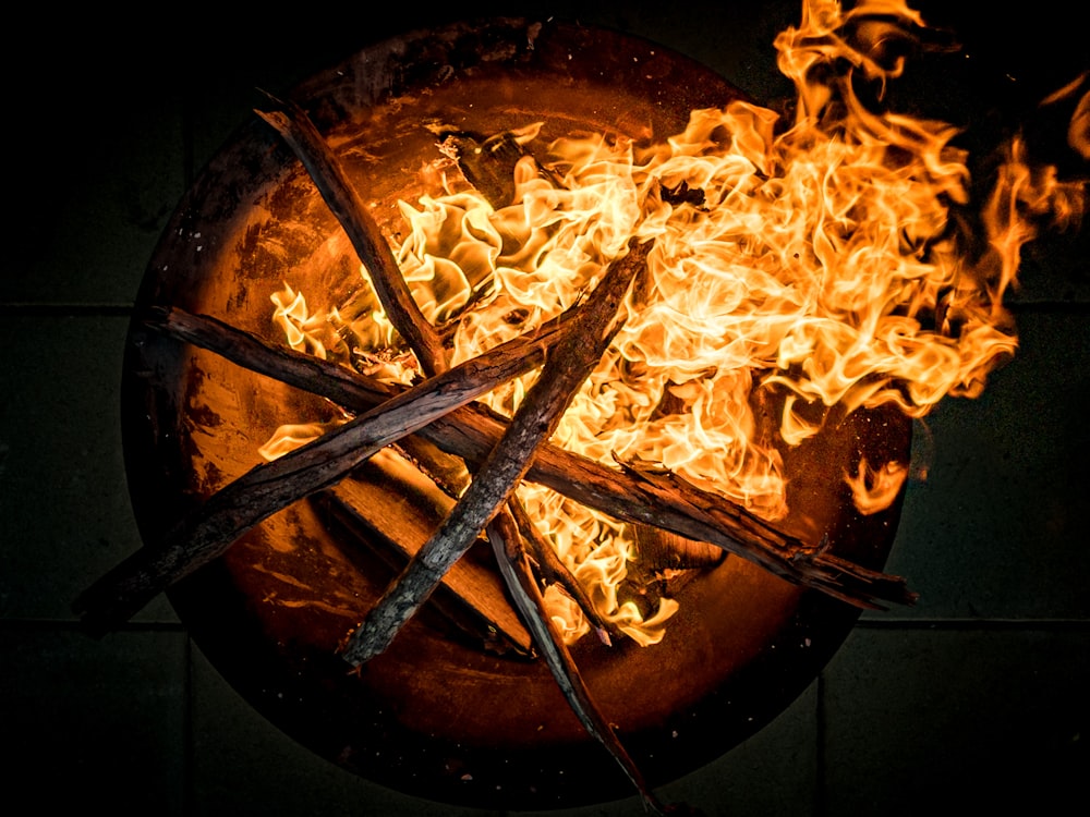 brown wooden sticks on brown round plate