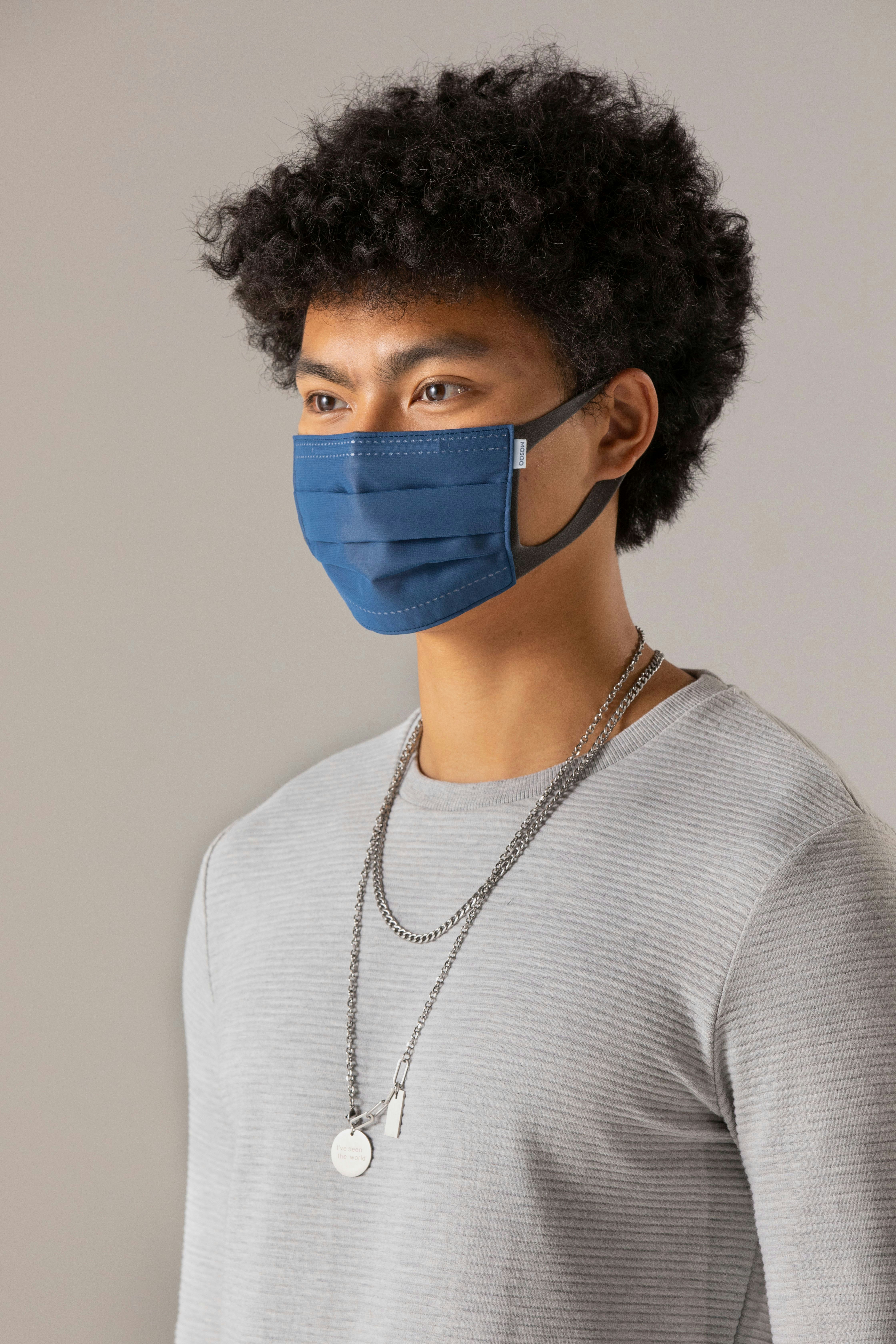 B03 「YORU BLUE 夜」 Dark Navy that adds elegance. It is a color that immediately brings a sense of calmness.</p><p dir=