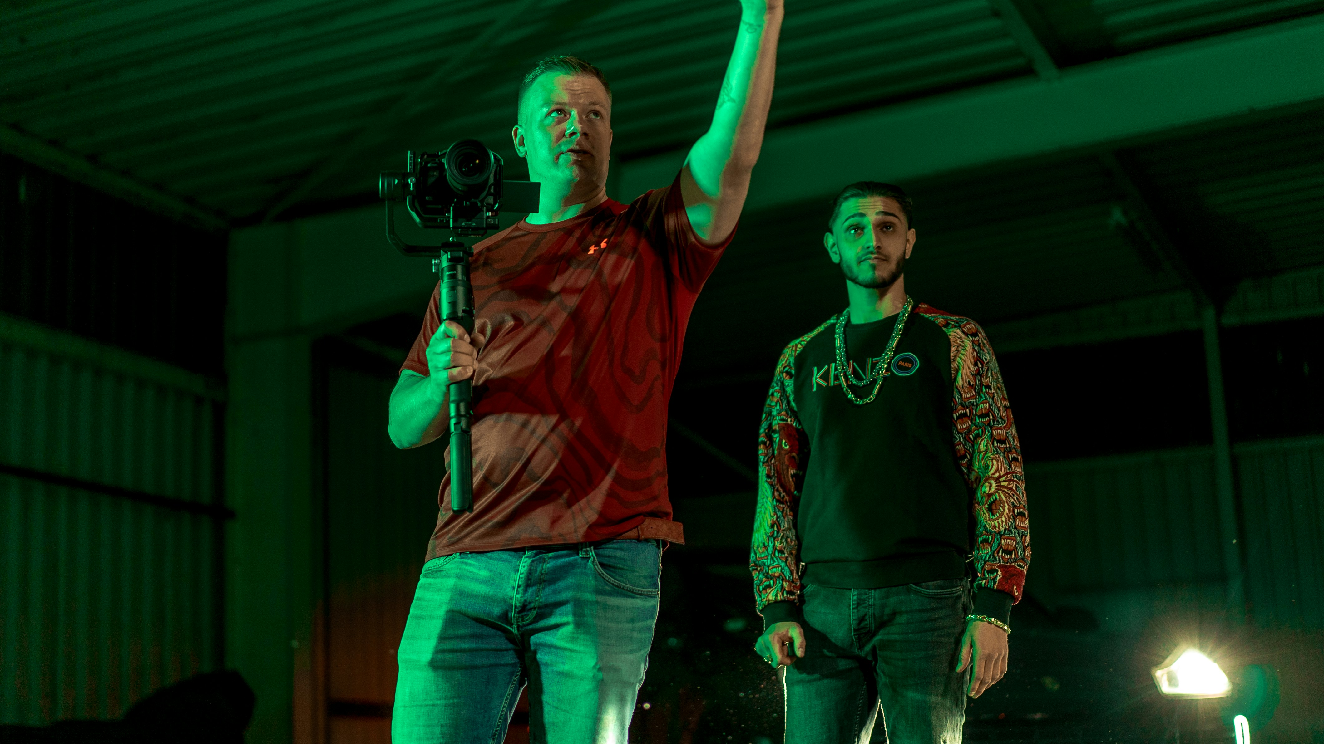 Photo by frame_media