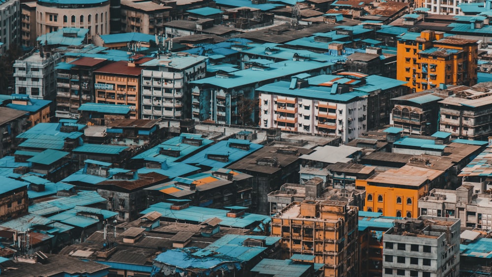 Vista aérea de los edificios de la ciudad durante el día