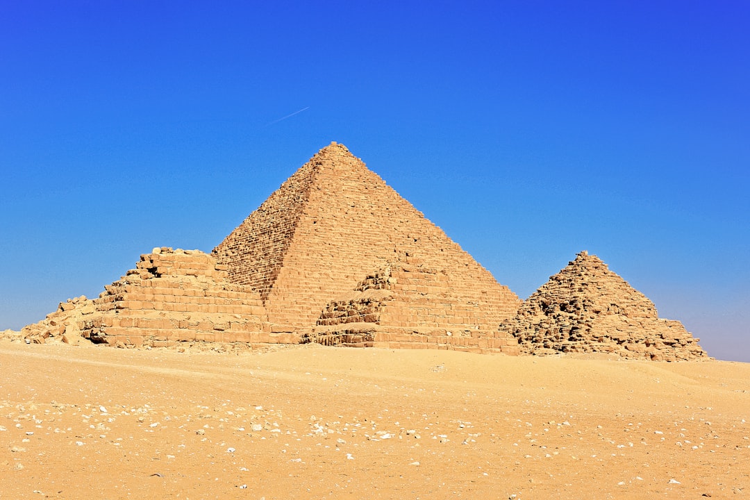 pyramid of giza in the desert during daytime