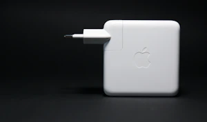 海外旅行の充電・変換プラグ完全ガイド