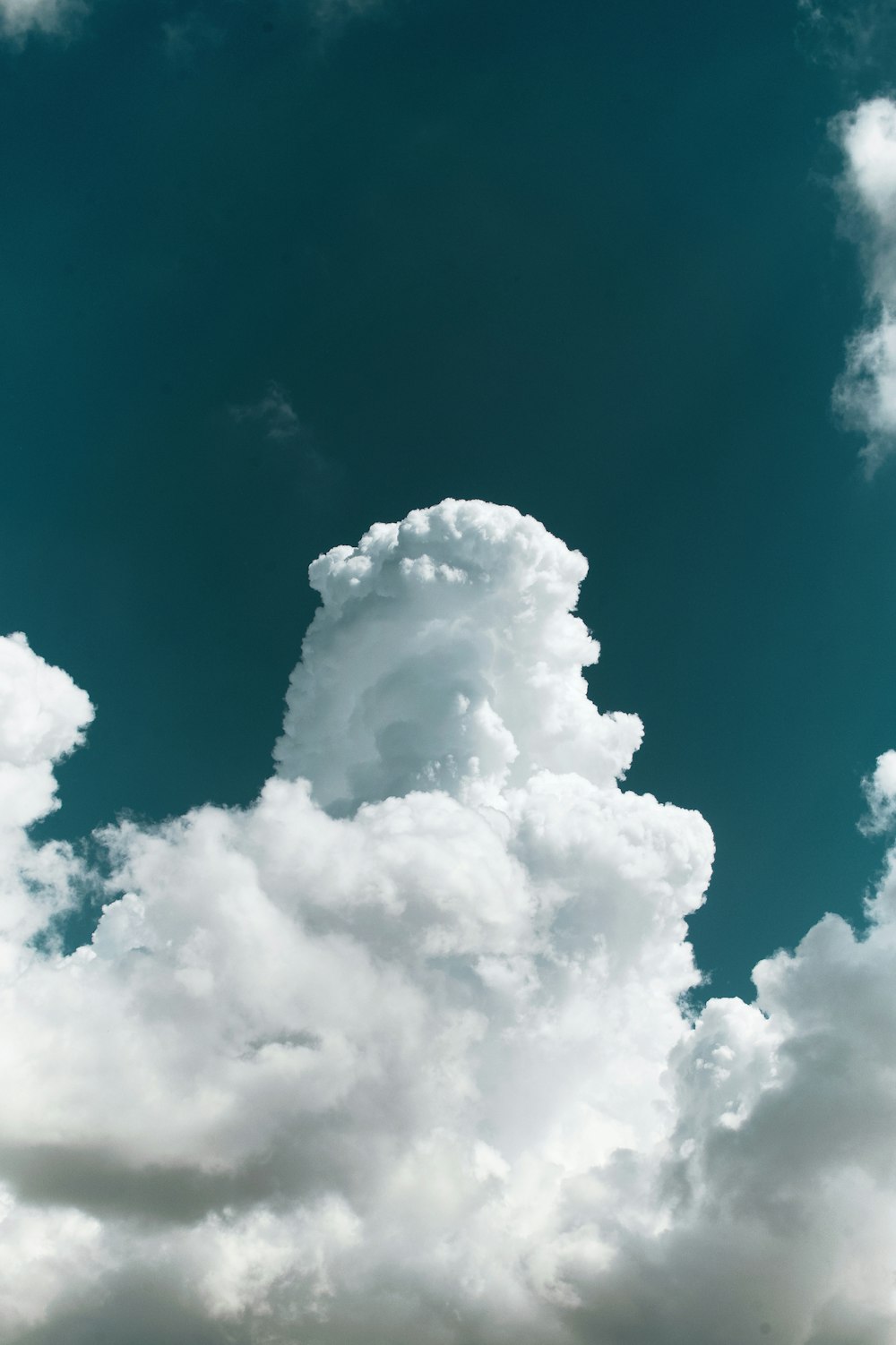 white clouds and blue sky during daytime