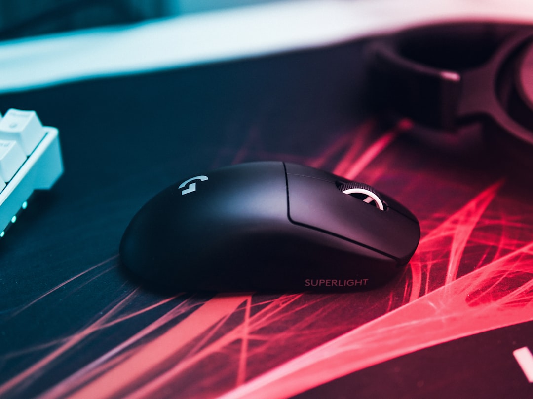 black logitech cordless computer mouse, Logitech G Pro X Superlight