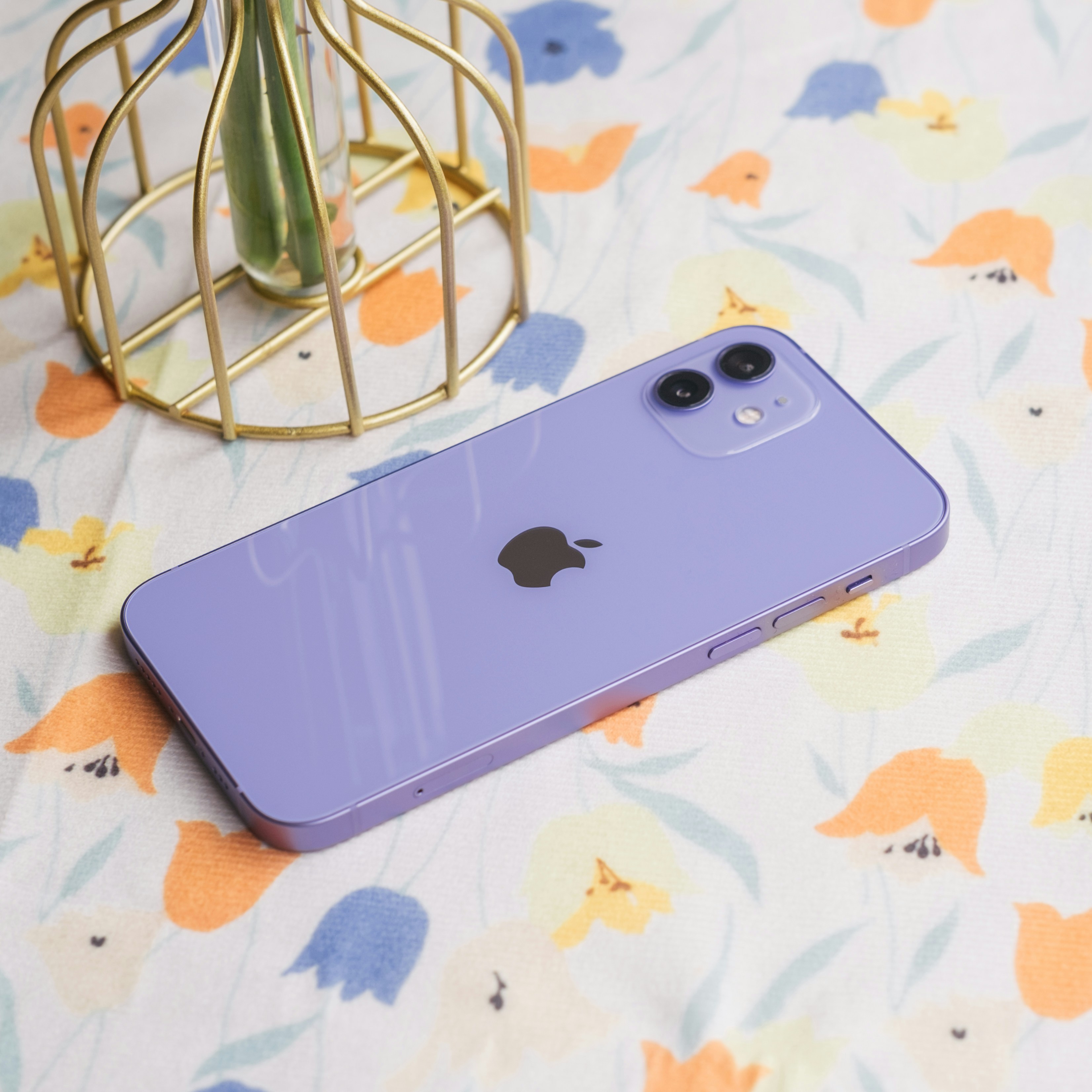 Iphone 12 Purple Фото