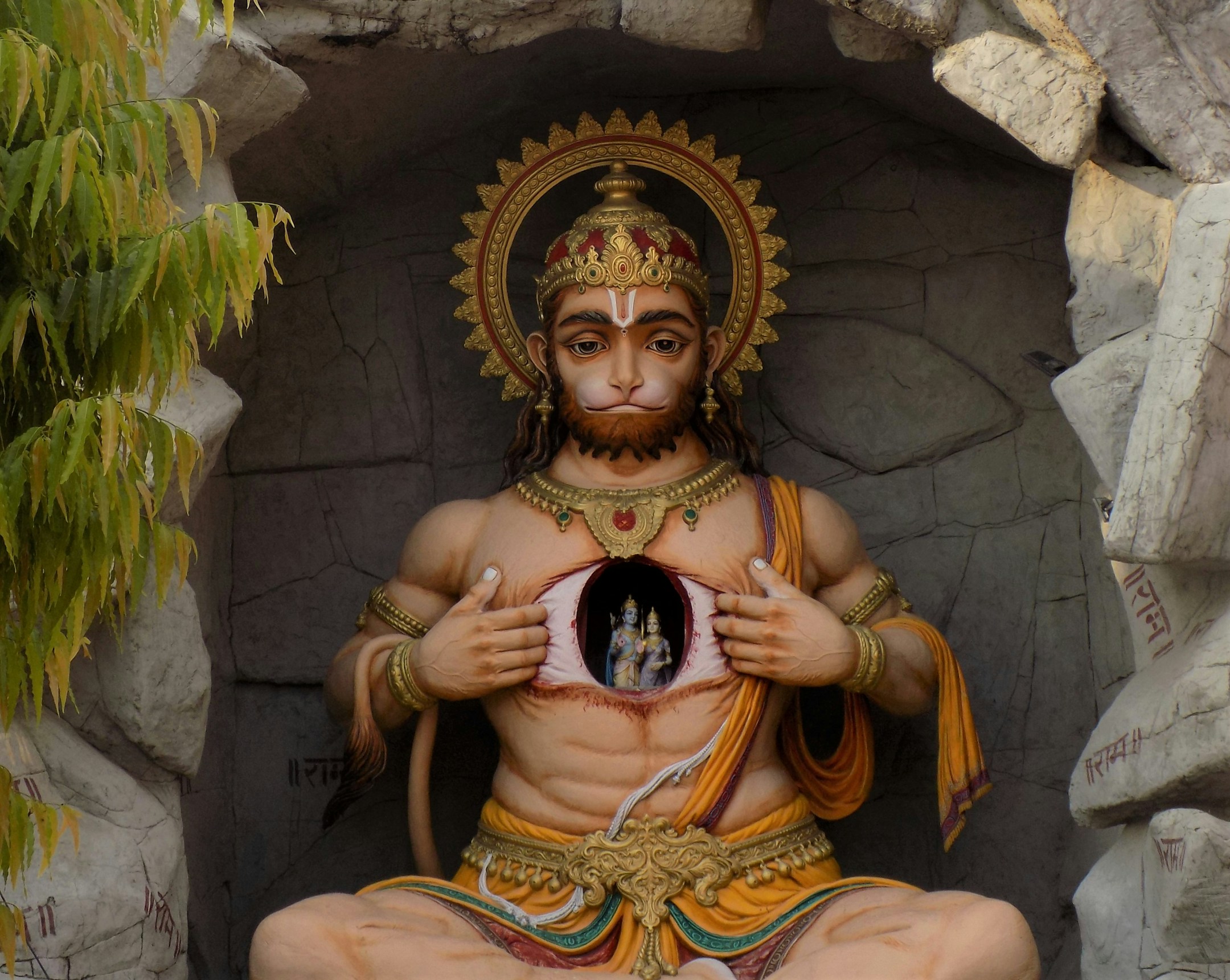  हनुमान जी को क्यों चढ़ाते है लाल गुलाब ?-Hanuman
