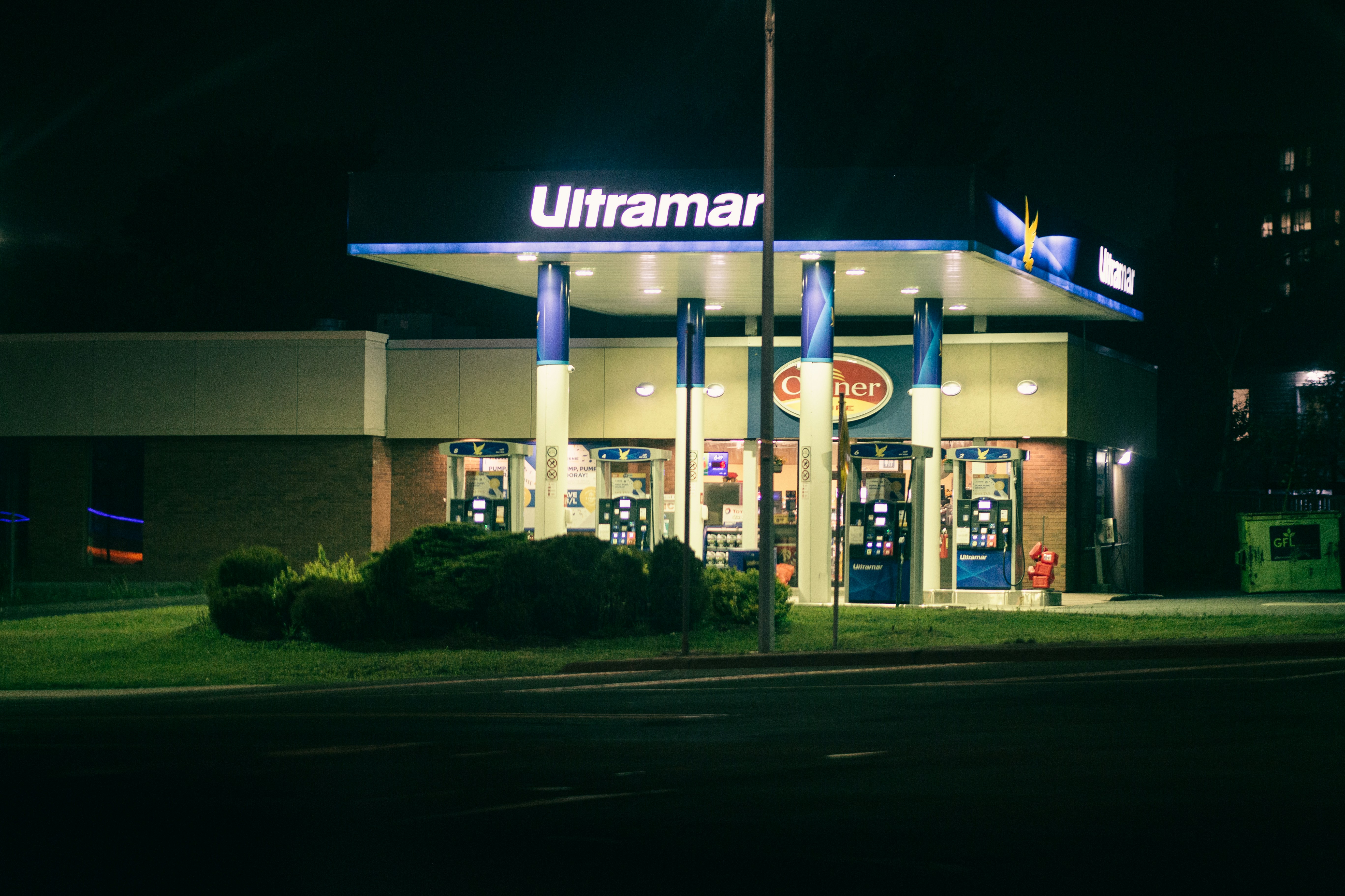 Various places to buy aluminum fuel tank parts