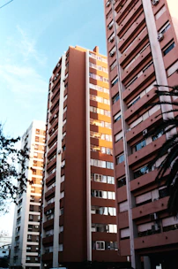 brown and white concrete building