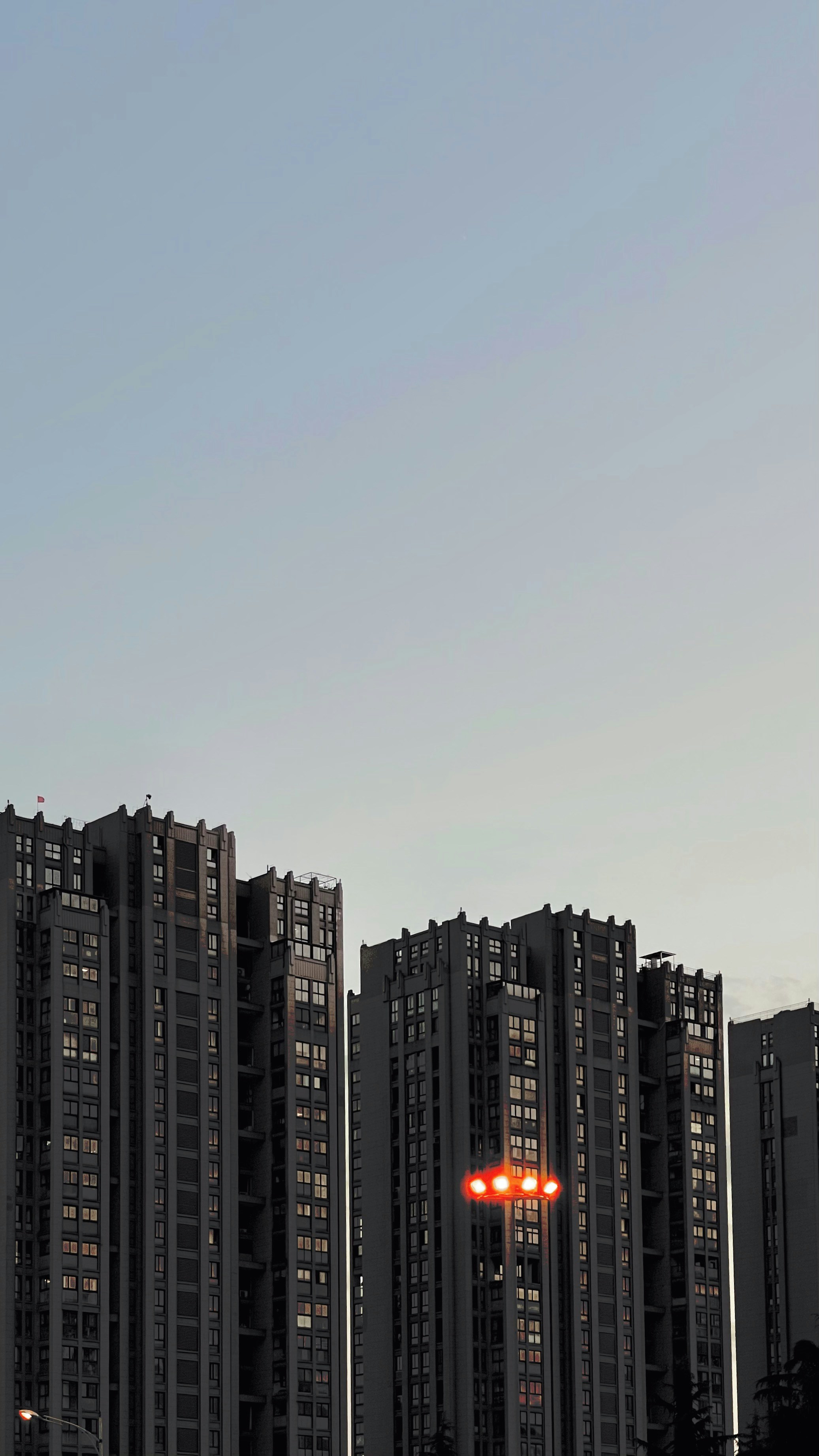 Photo by hanxiaoyaaaaa