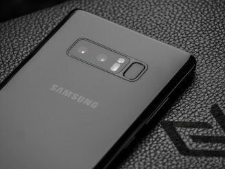 gray samsung galaxy note 8
