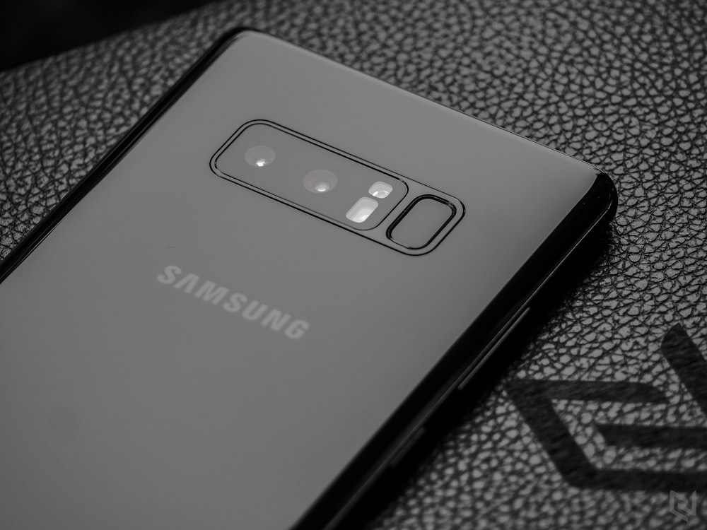 gray samsung galaxy note 8