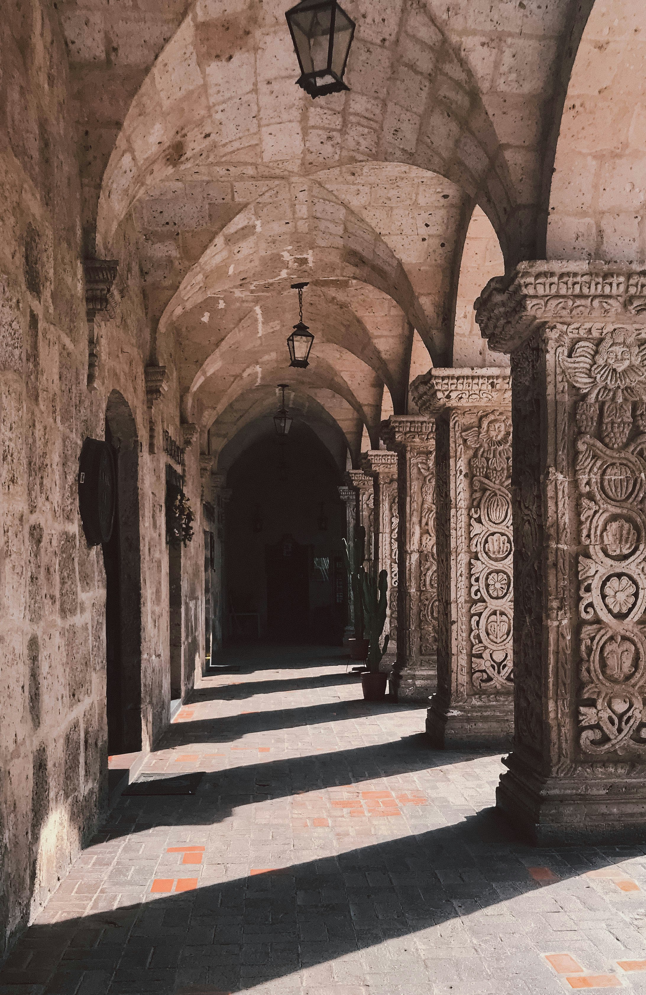 Arequipa – Safety, Health & Local Etiquette