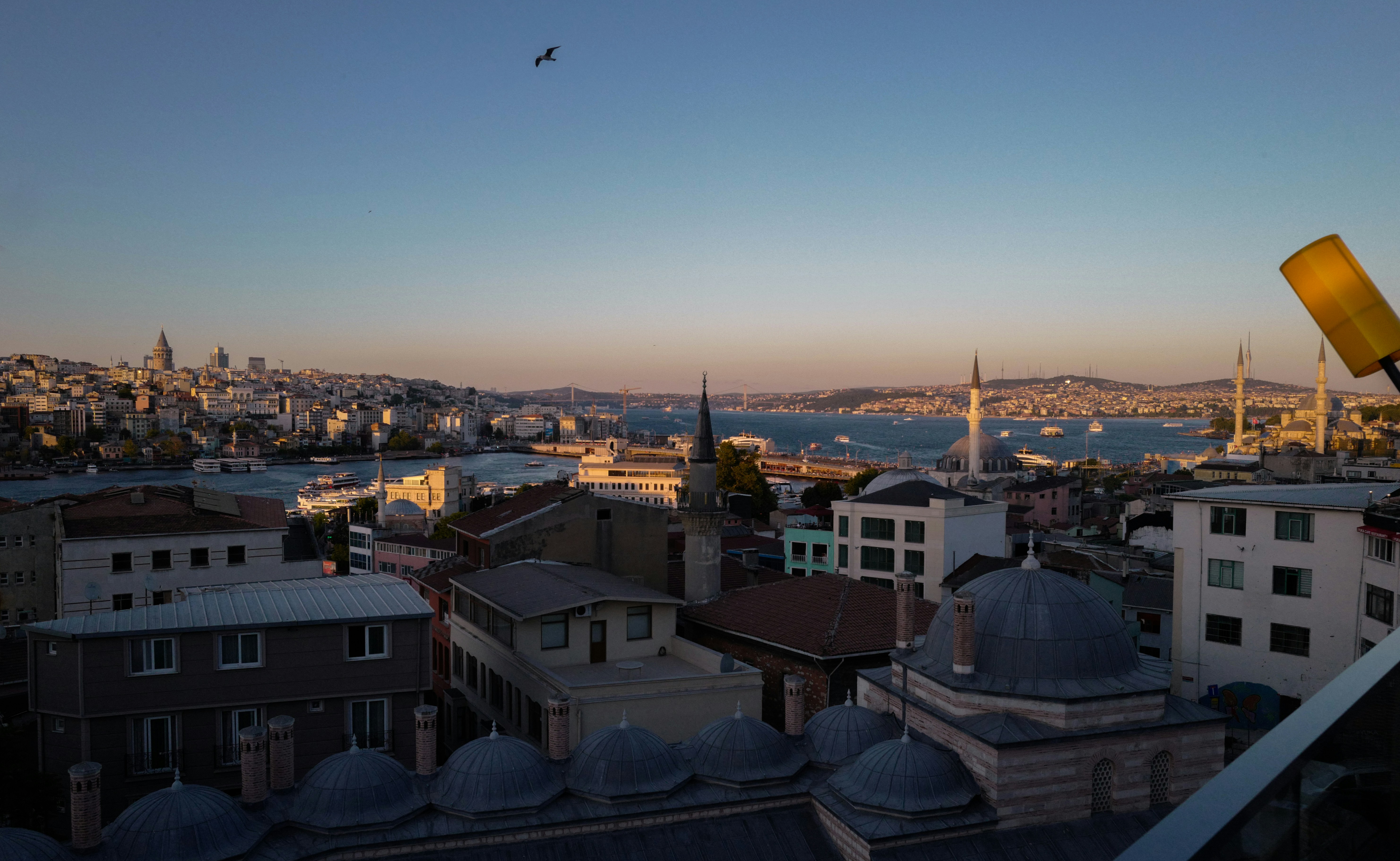 Турецька Paribu купує CoinMENA в угоді на $240M, розширюючи присутність на ринках криптовалют з високим зростанням.