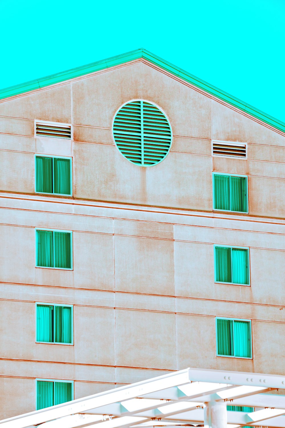 brown concrete building during daytime