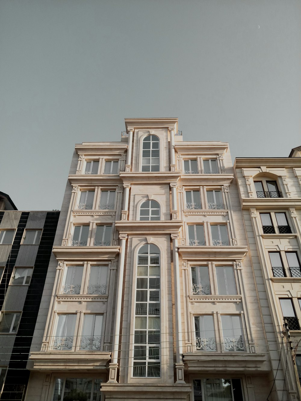 brown concrete building during daytime