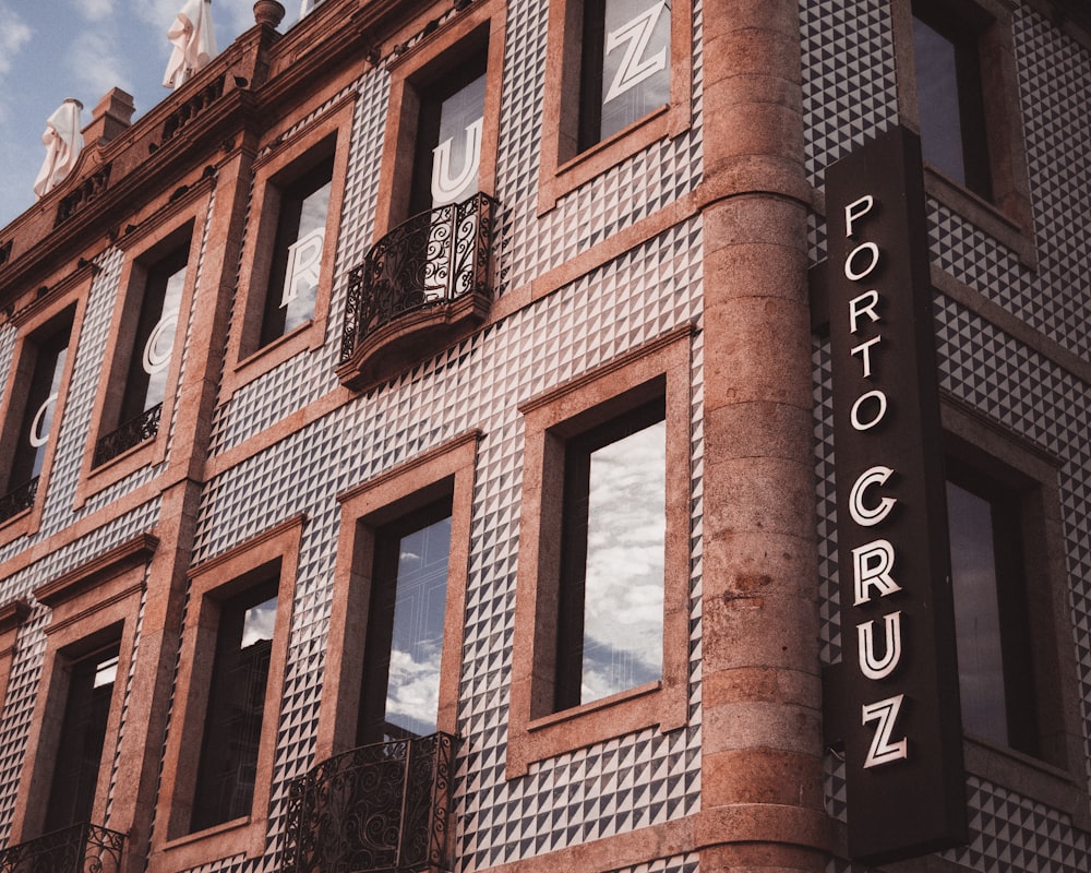 brown concrete building during daytime