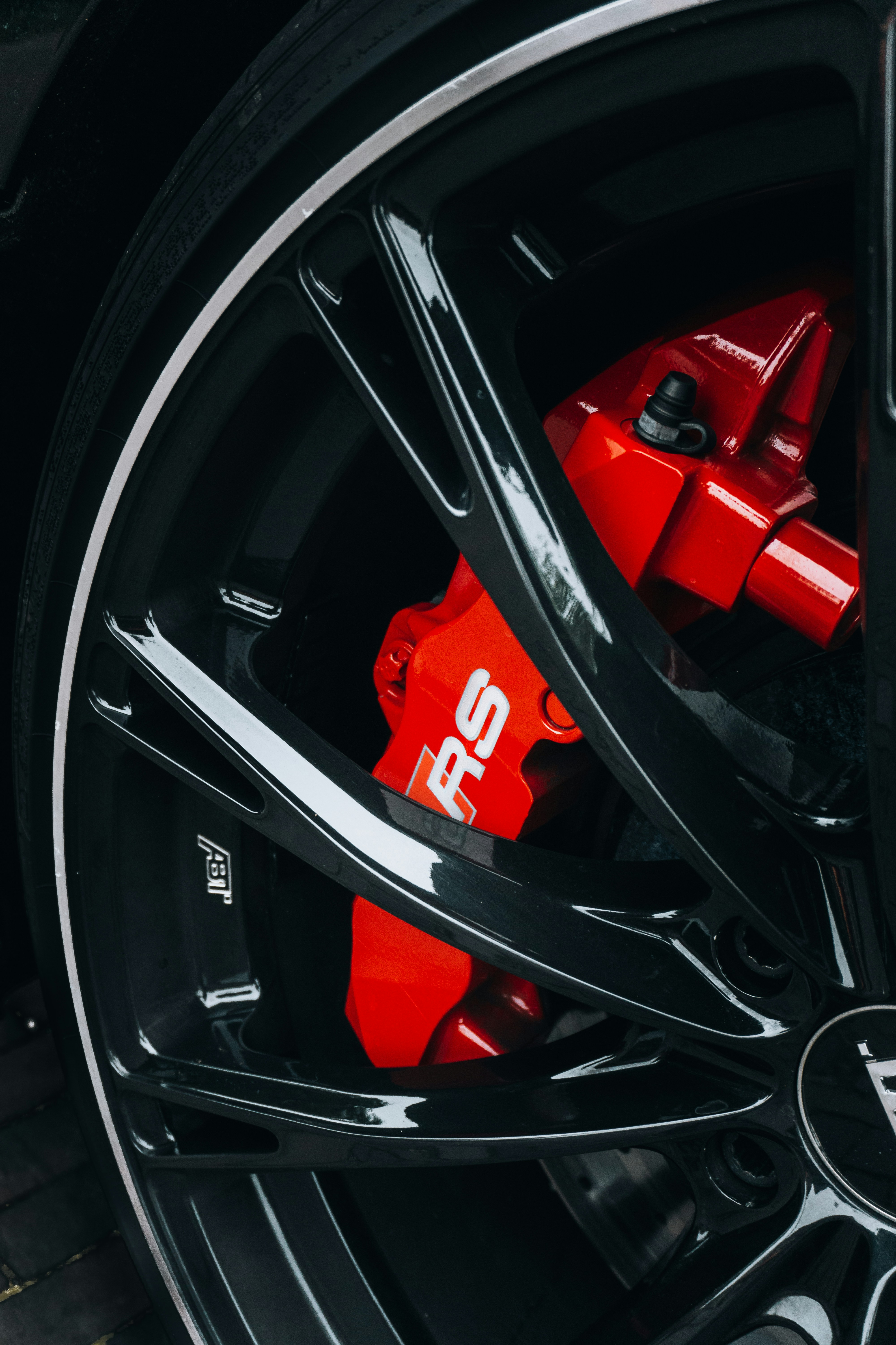 How To Replace The Brake Pads On A BMW X3?