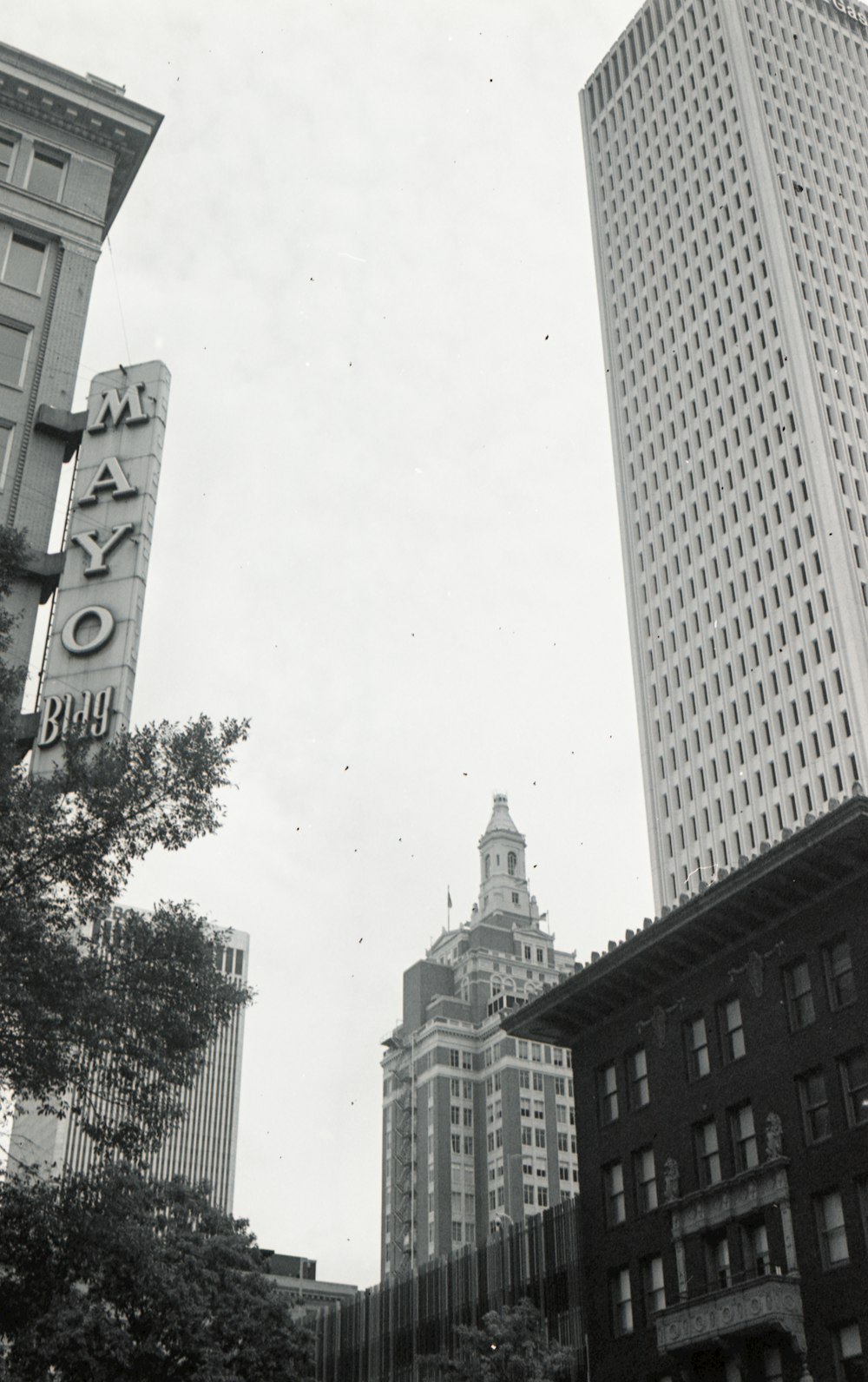 grayscale photo of high rise building