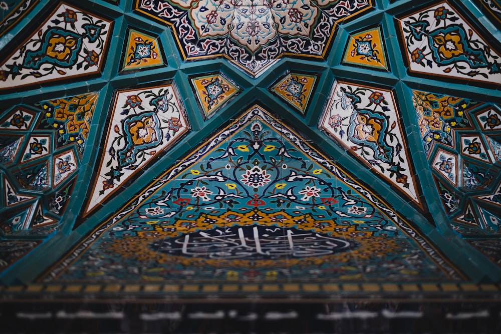 blue and brown floral ceiling