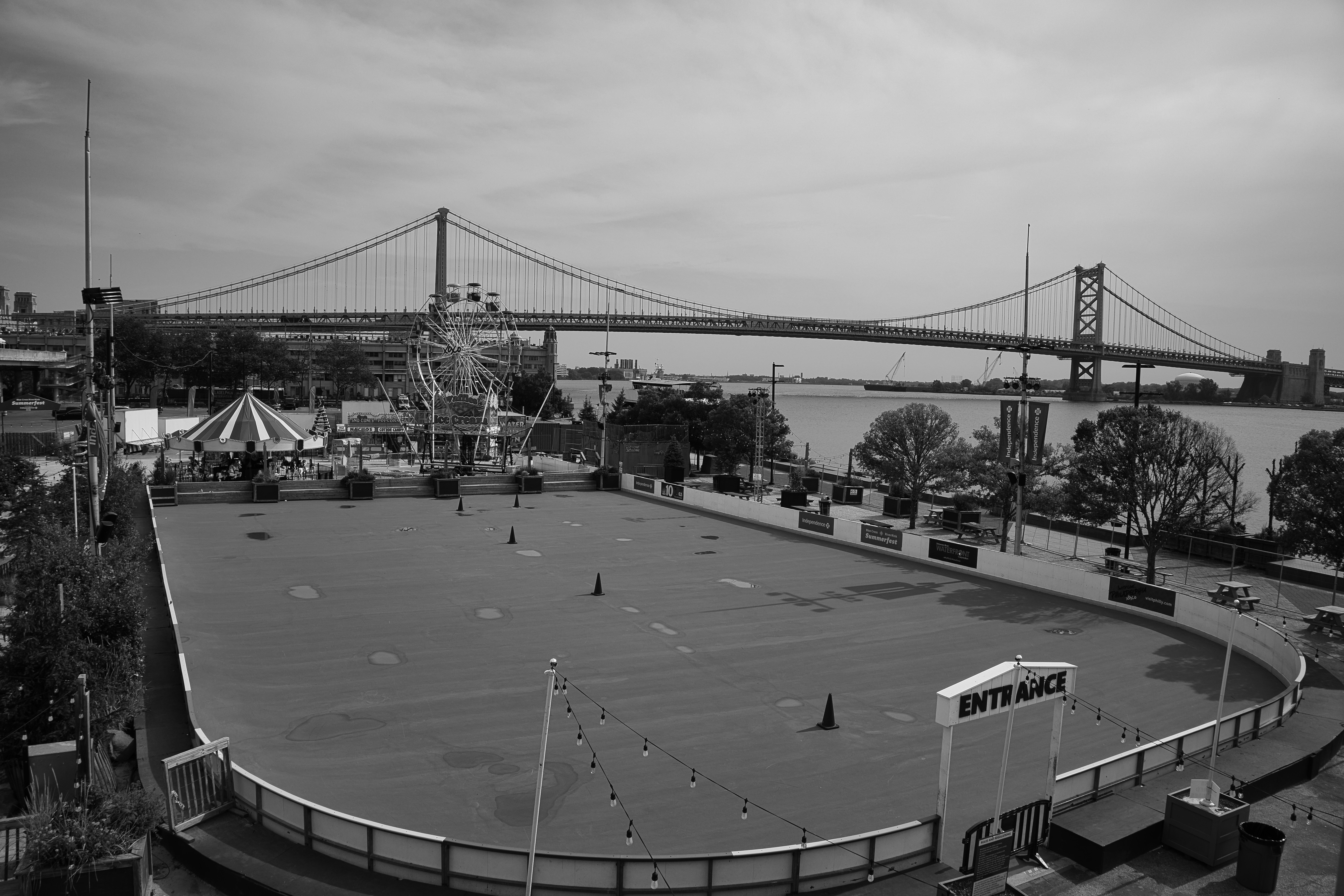 Aficionados del Philadelphia Union en el Subaru Park antes del partido contra New York Red Bulls