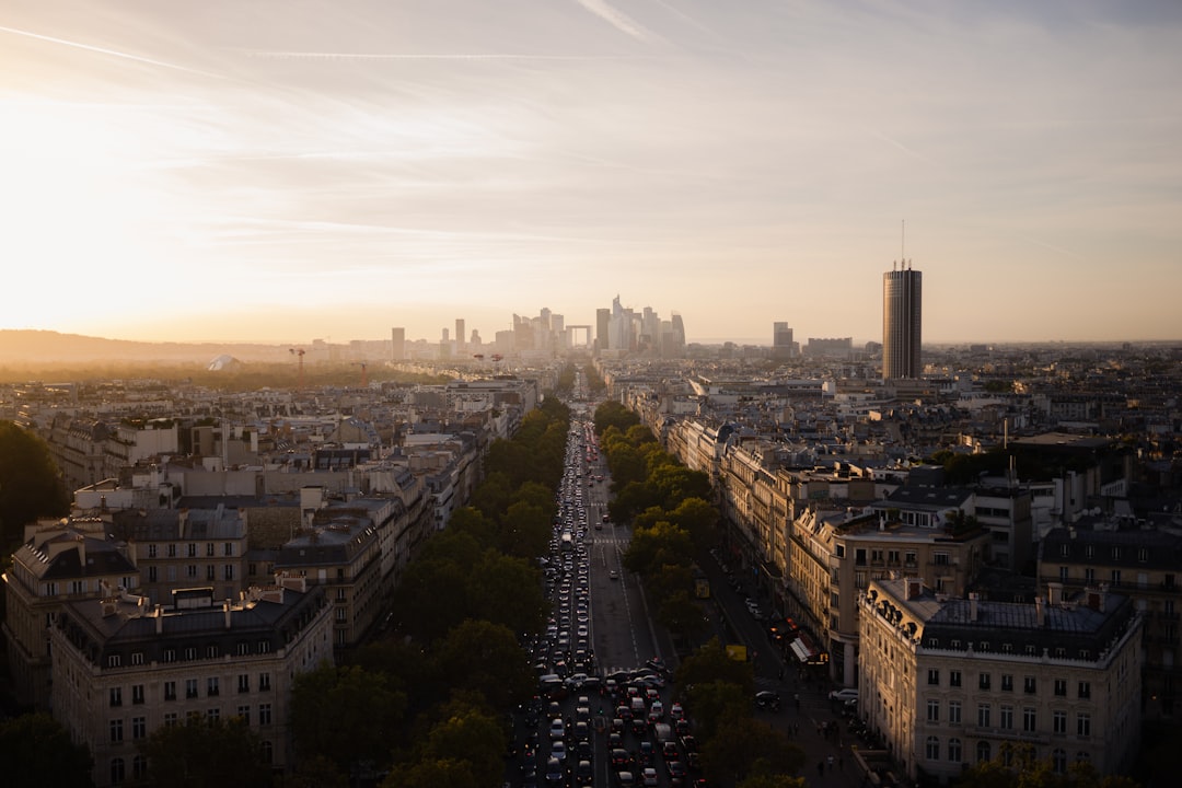 city with high rise buildings during daytime