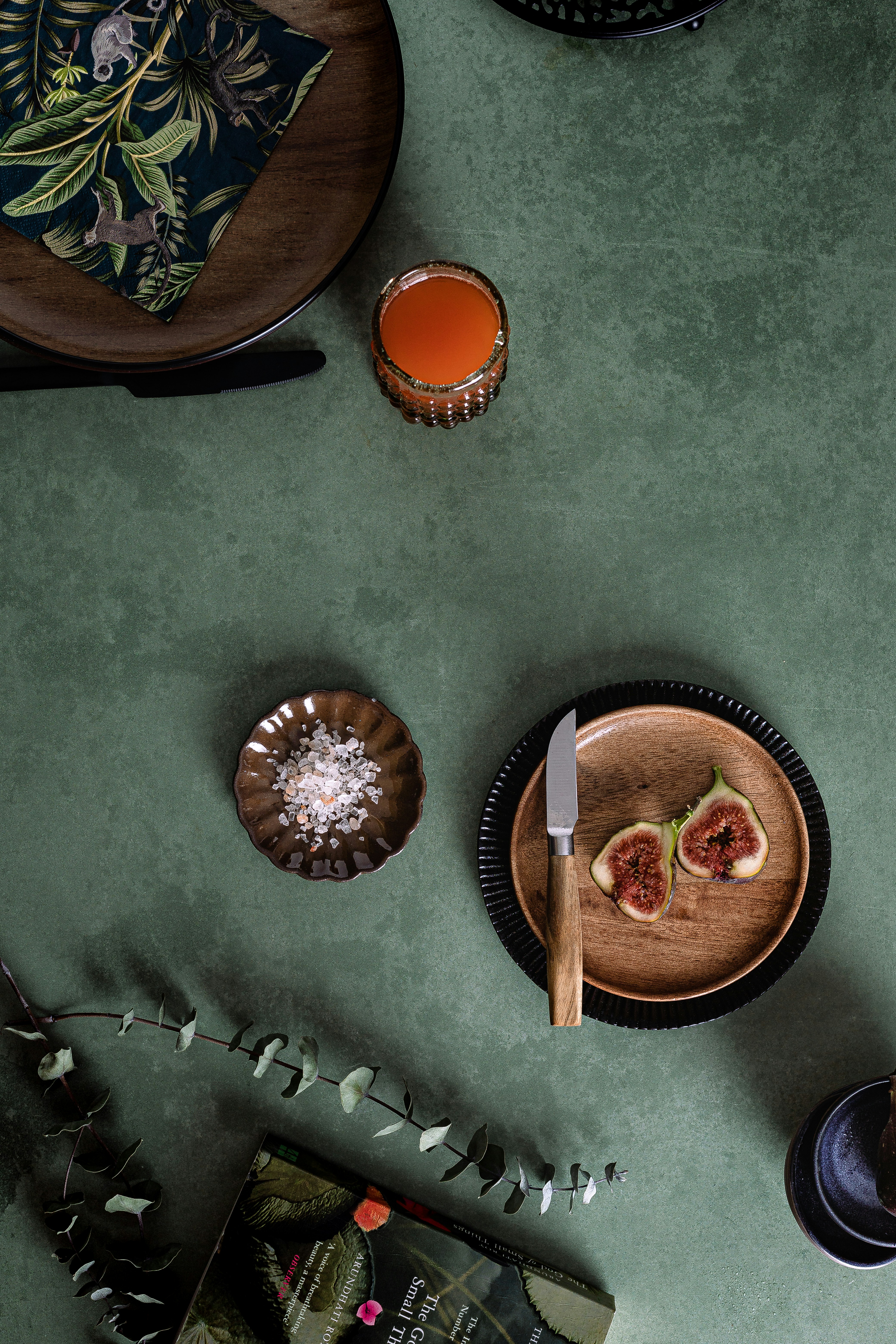 Seasonal tea ceremony set
