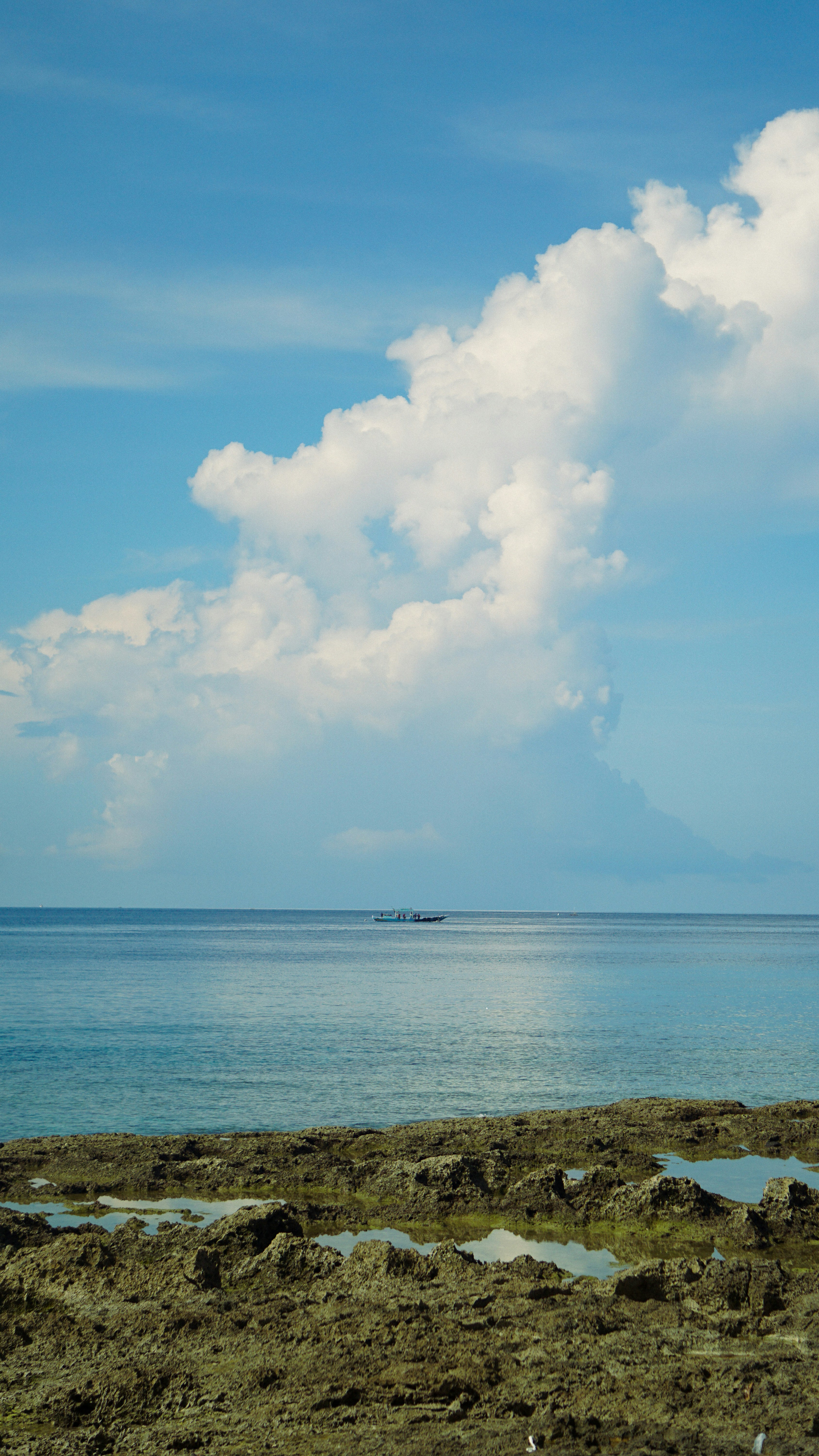 spice islands maluku landscape, wallpaper, Perang Teluk di Maluku: Sejarah Perebutan Rempah dan Kolonialisme 6