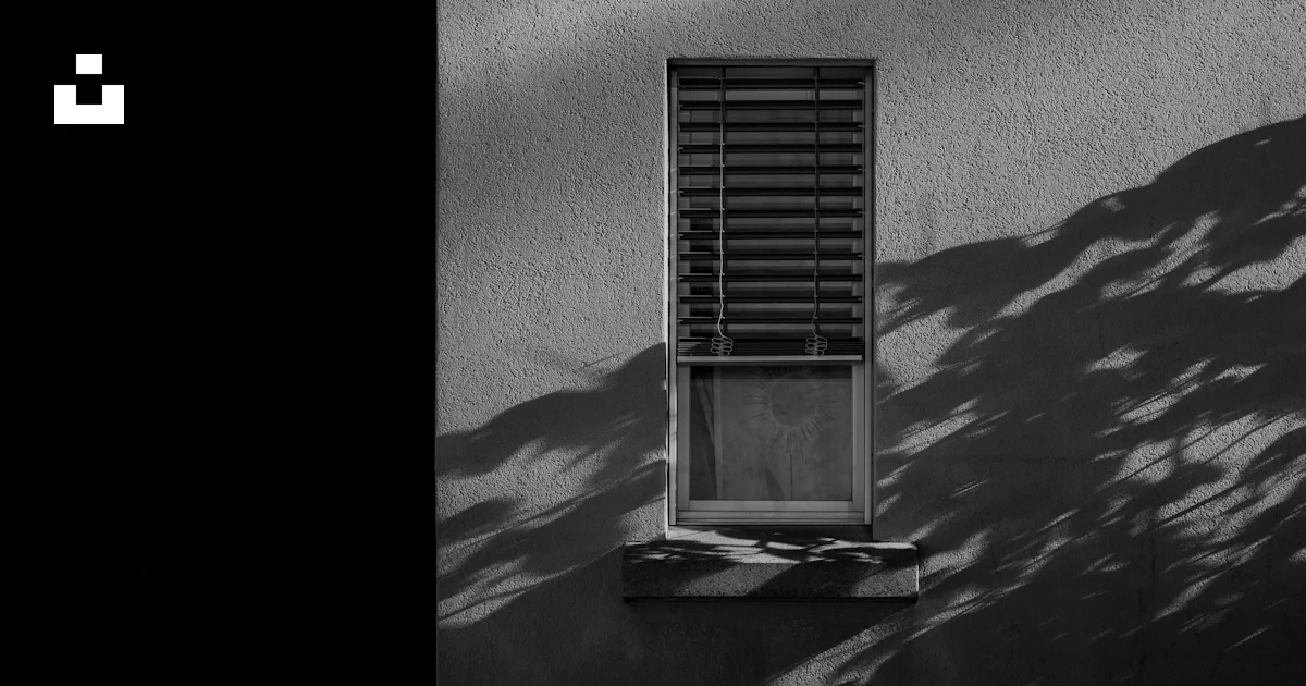 Window Map Greyscale Grayscale photo of window blinds photo – Free Schweiz Image on Unsplash