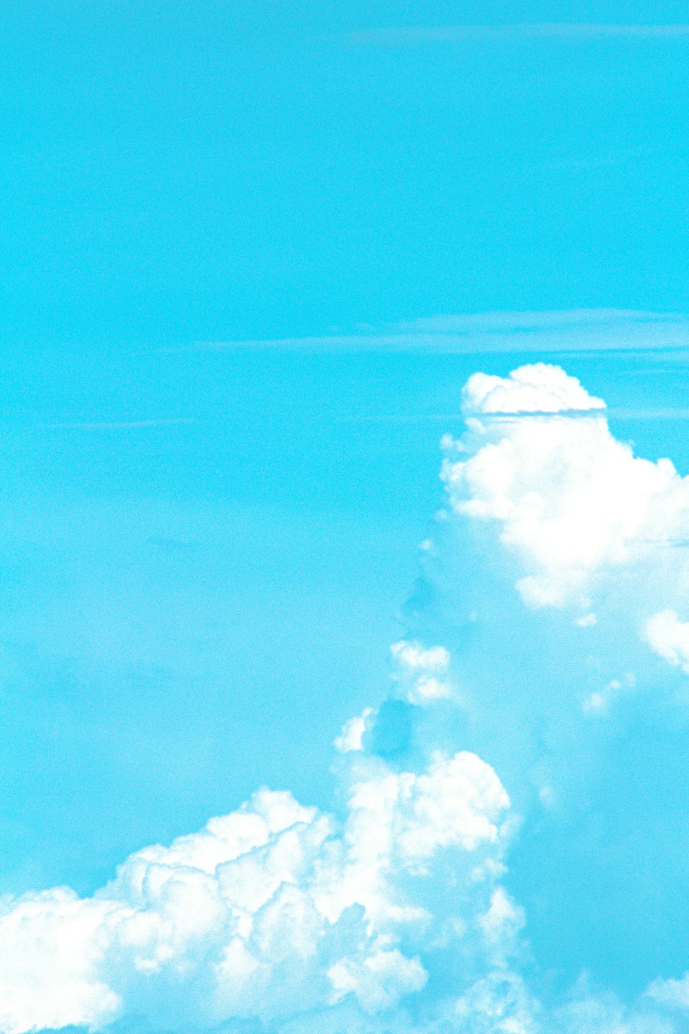 white clouds and blue sky during daytime