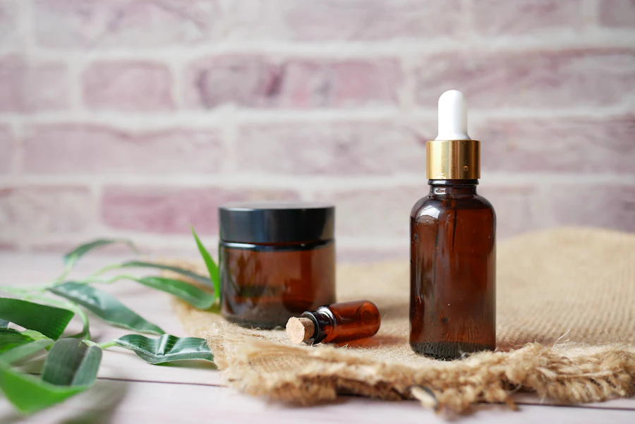 Amber tincture bottle