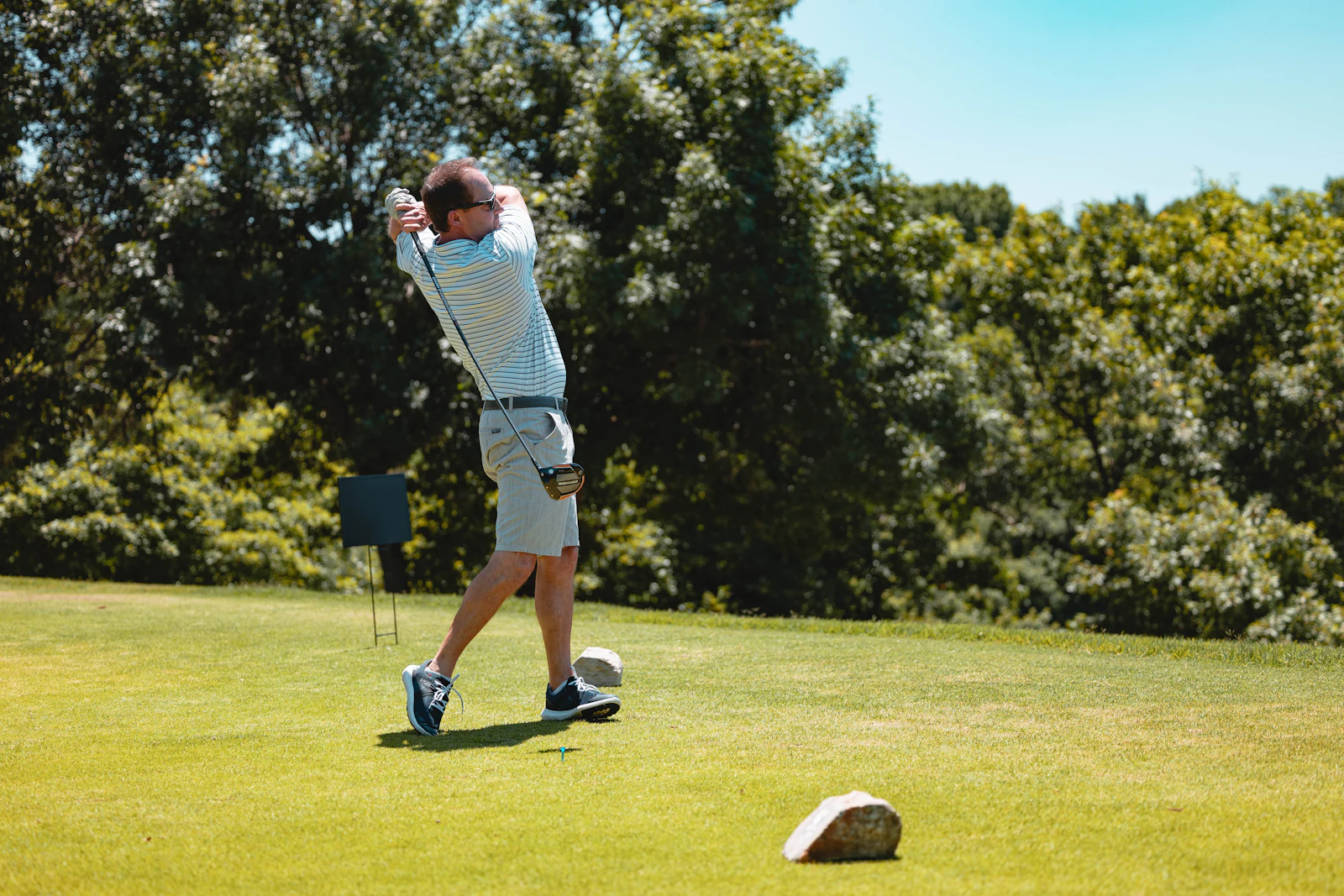 How a Weekend Golf Coach Filled His Saturday Clinics Without Chasing a Single Text