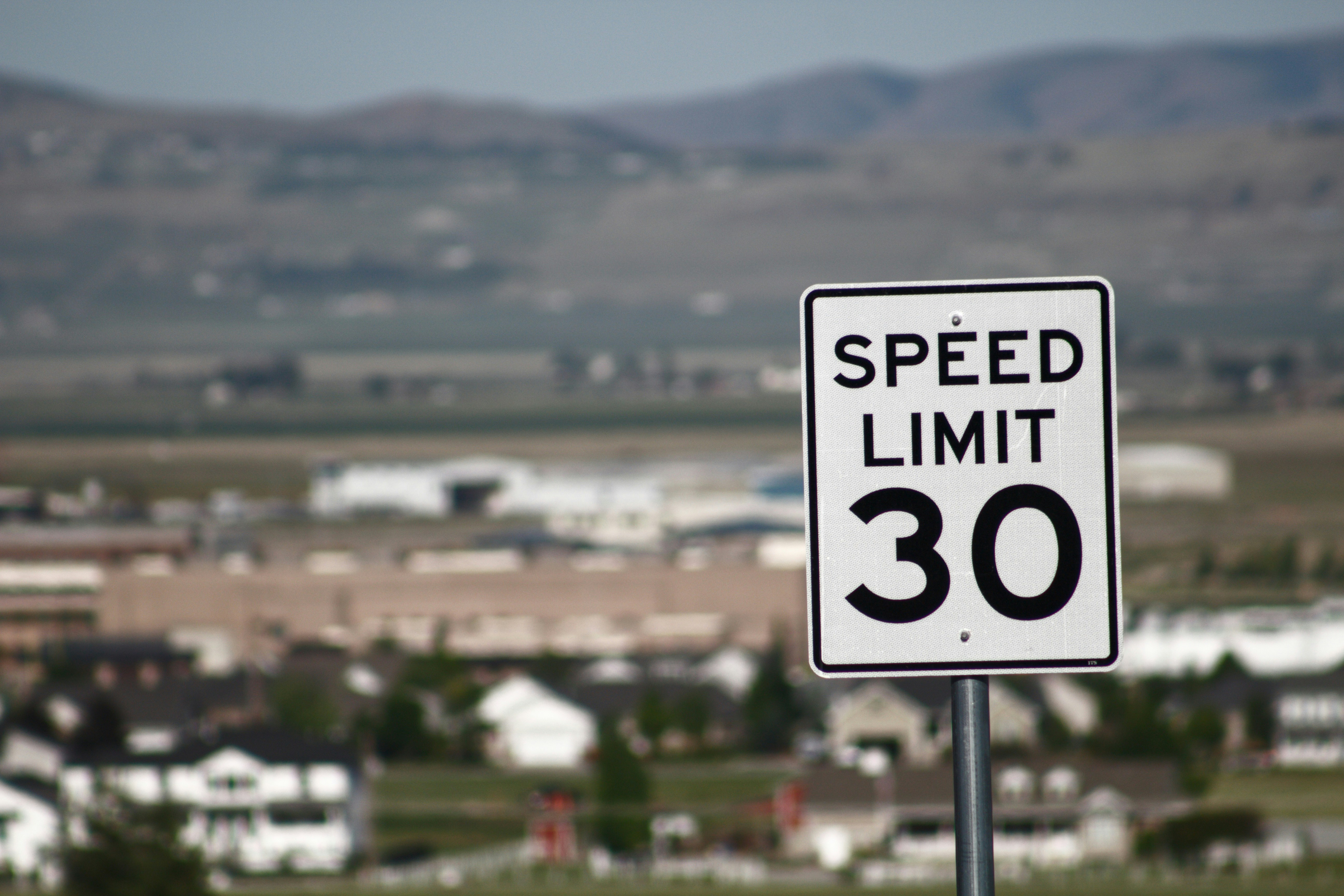 white and black stop sign