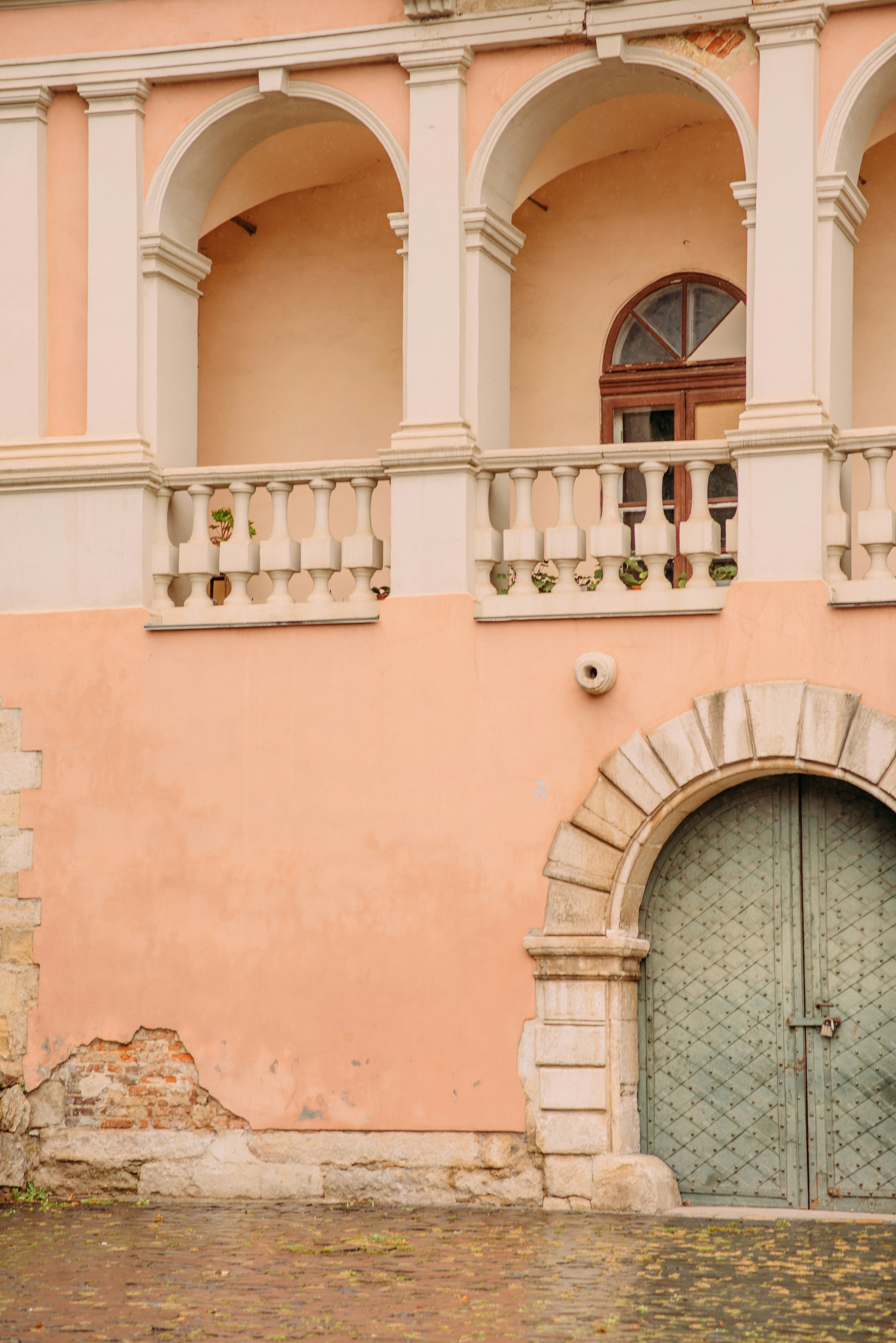 Photo by eugenivy_now