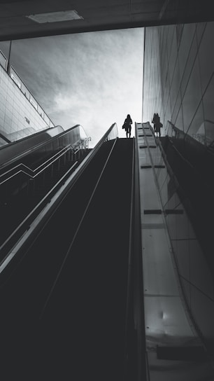 grayscale photo of a building
