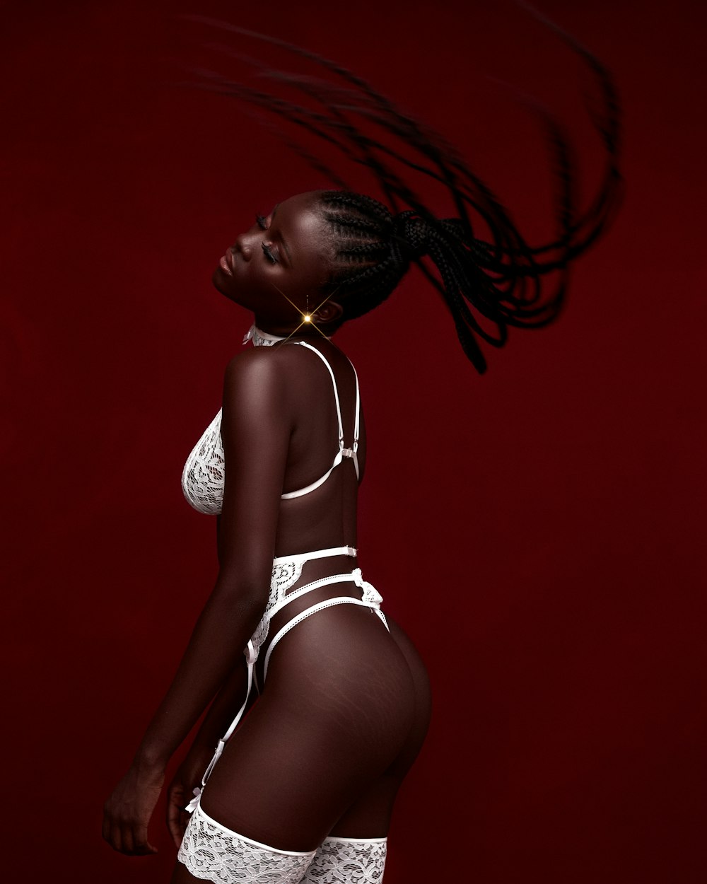 woman in white and black bikini