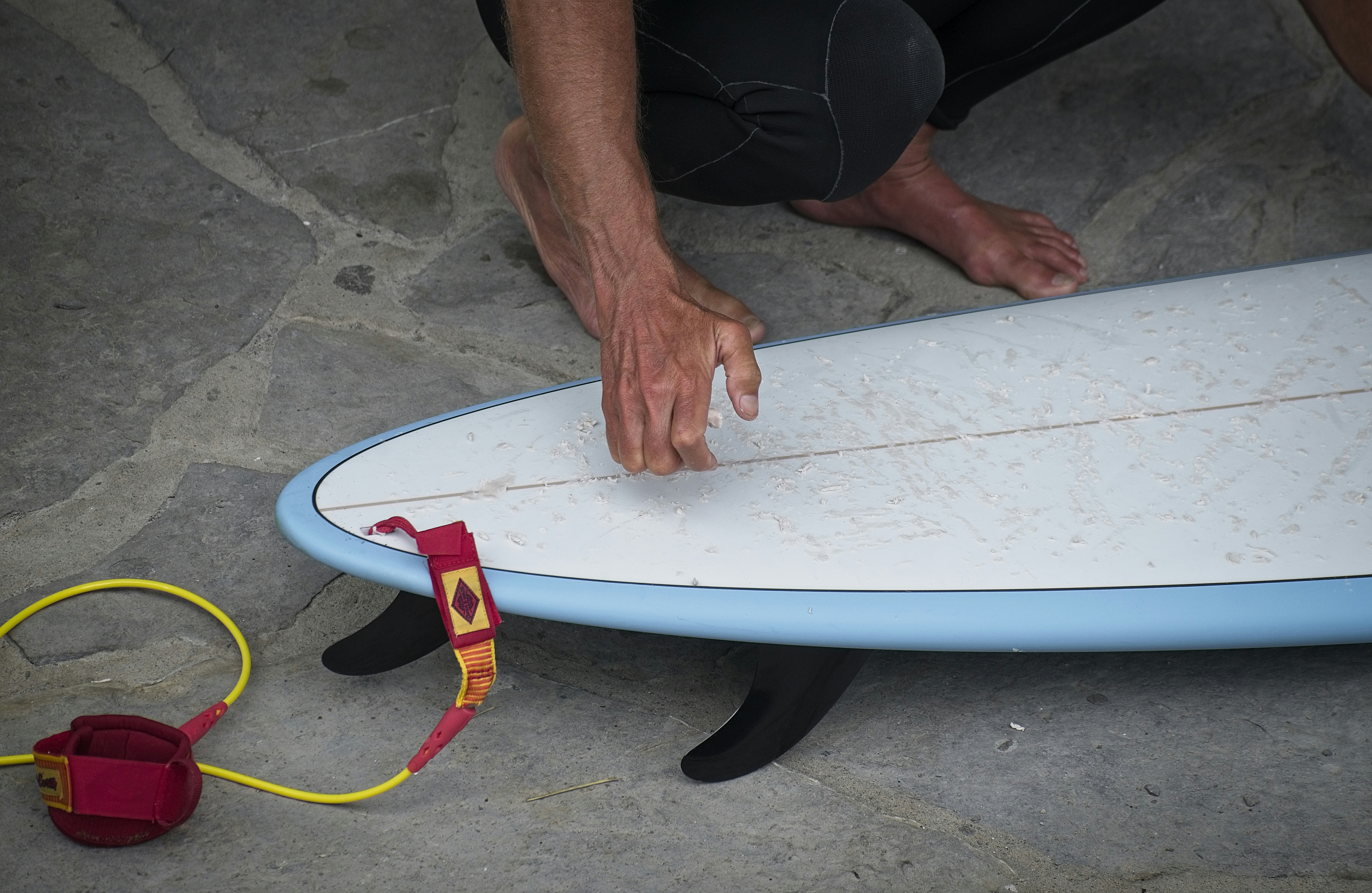 6 Surfing for Beginners Leash and Wax Basics