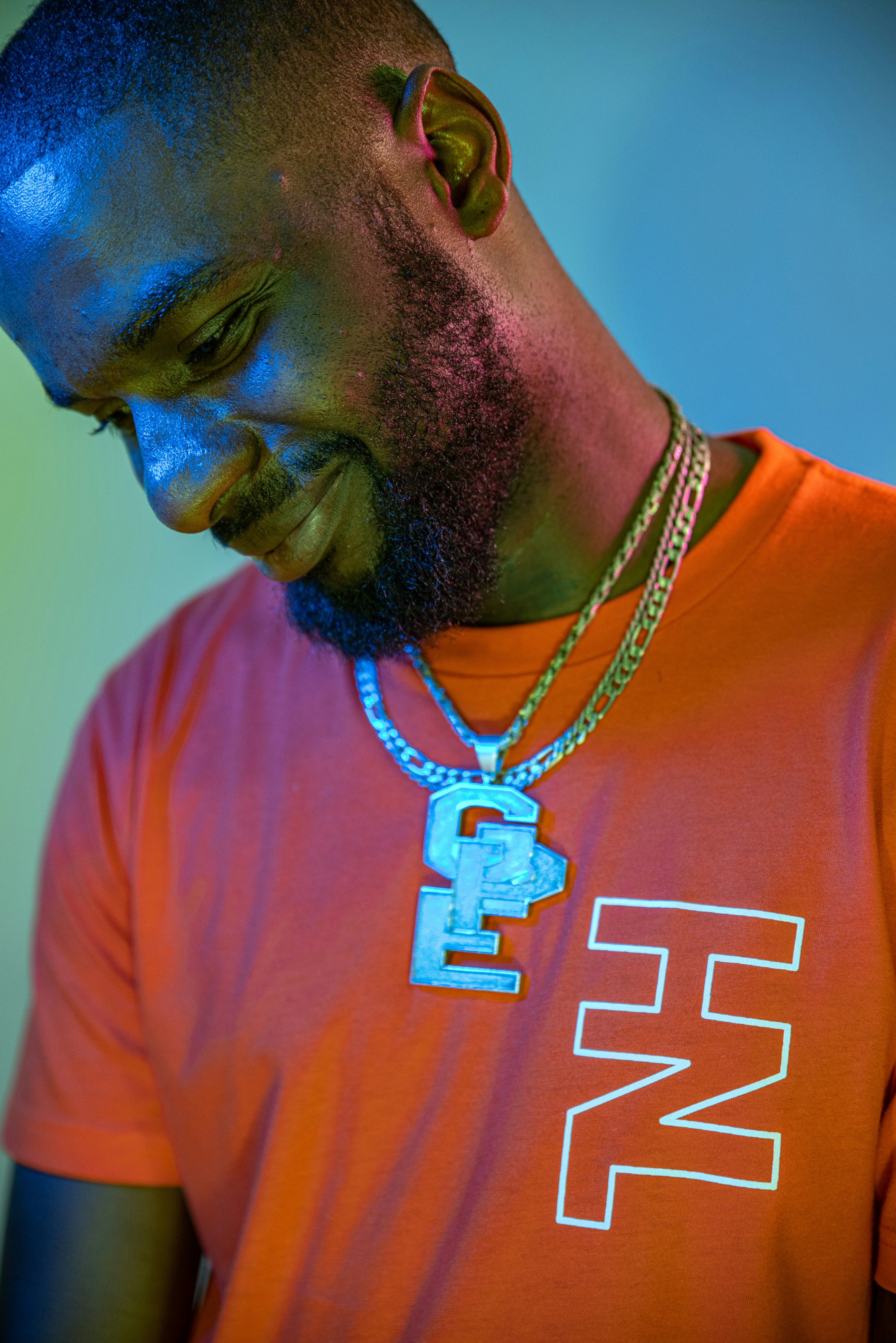 Photo by solenfeyissa