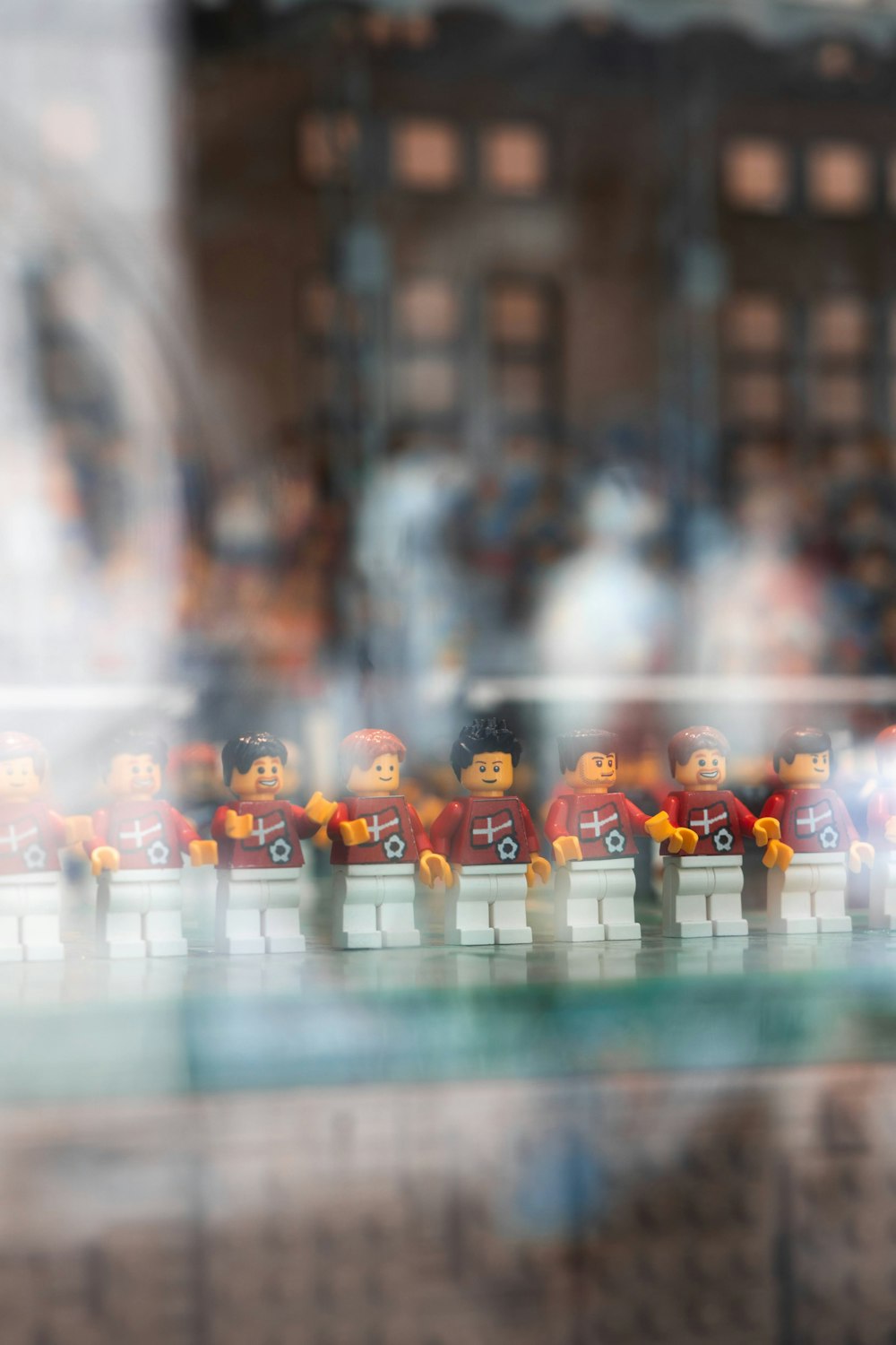 a group of legos sitting on top of a table