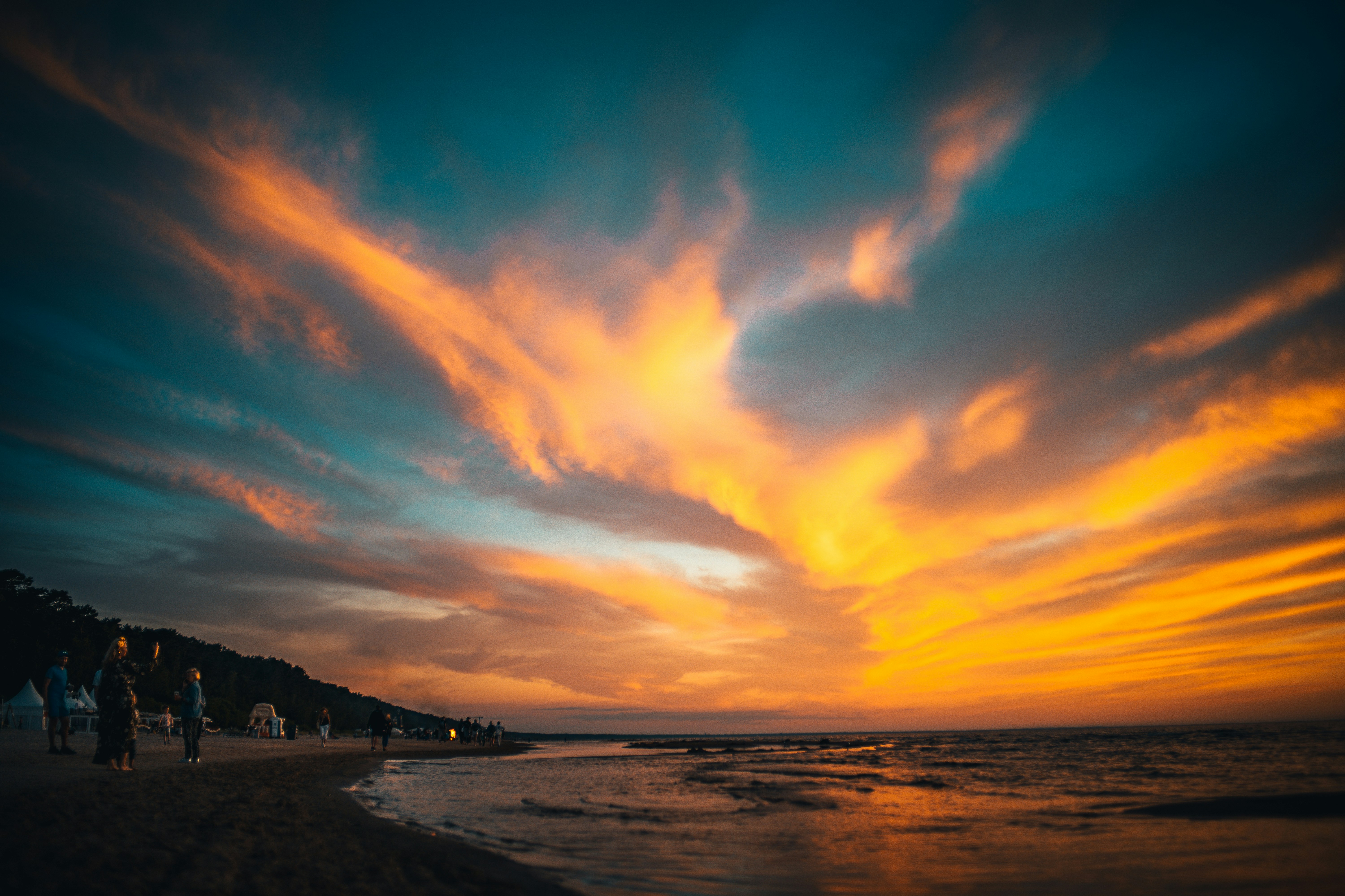 Photo by raimondklavins