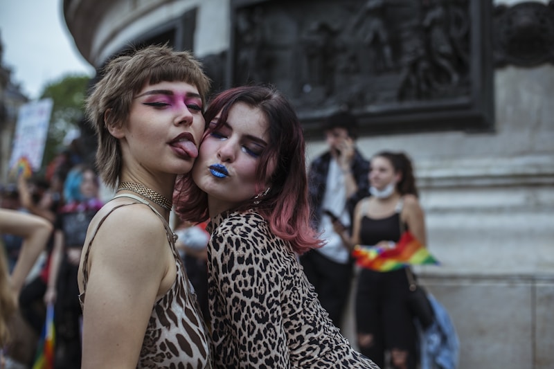 Bold leopard print look