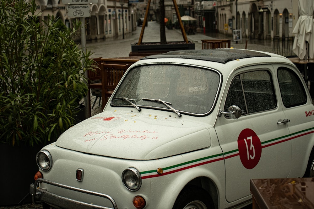 white and red volkswagen t-1